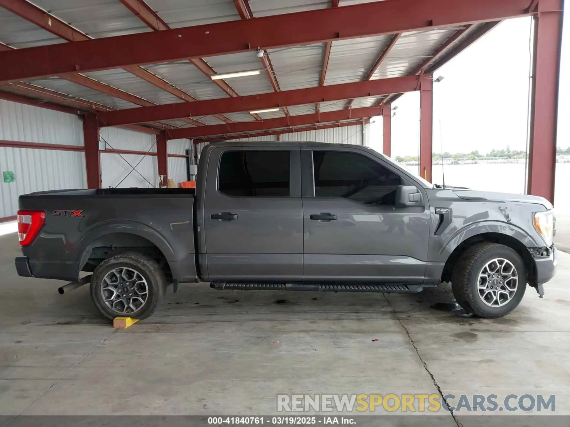 13 fotografías del automóvil dañado 1FTEW1CP9MFA61336 FORD F-150 2021