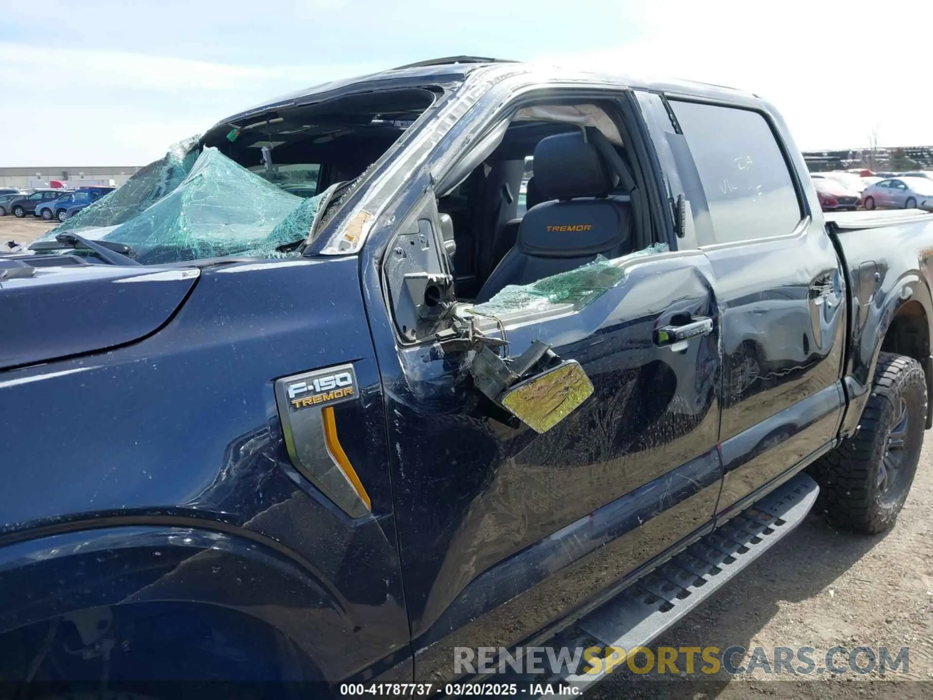 12 fotografías del automóvil dañado 1FTEW1E88MFC49822 FORD F-150 2021
