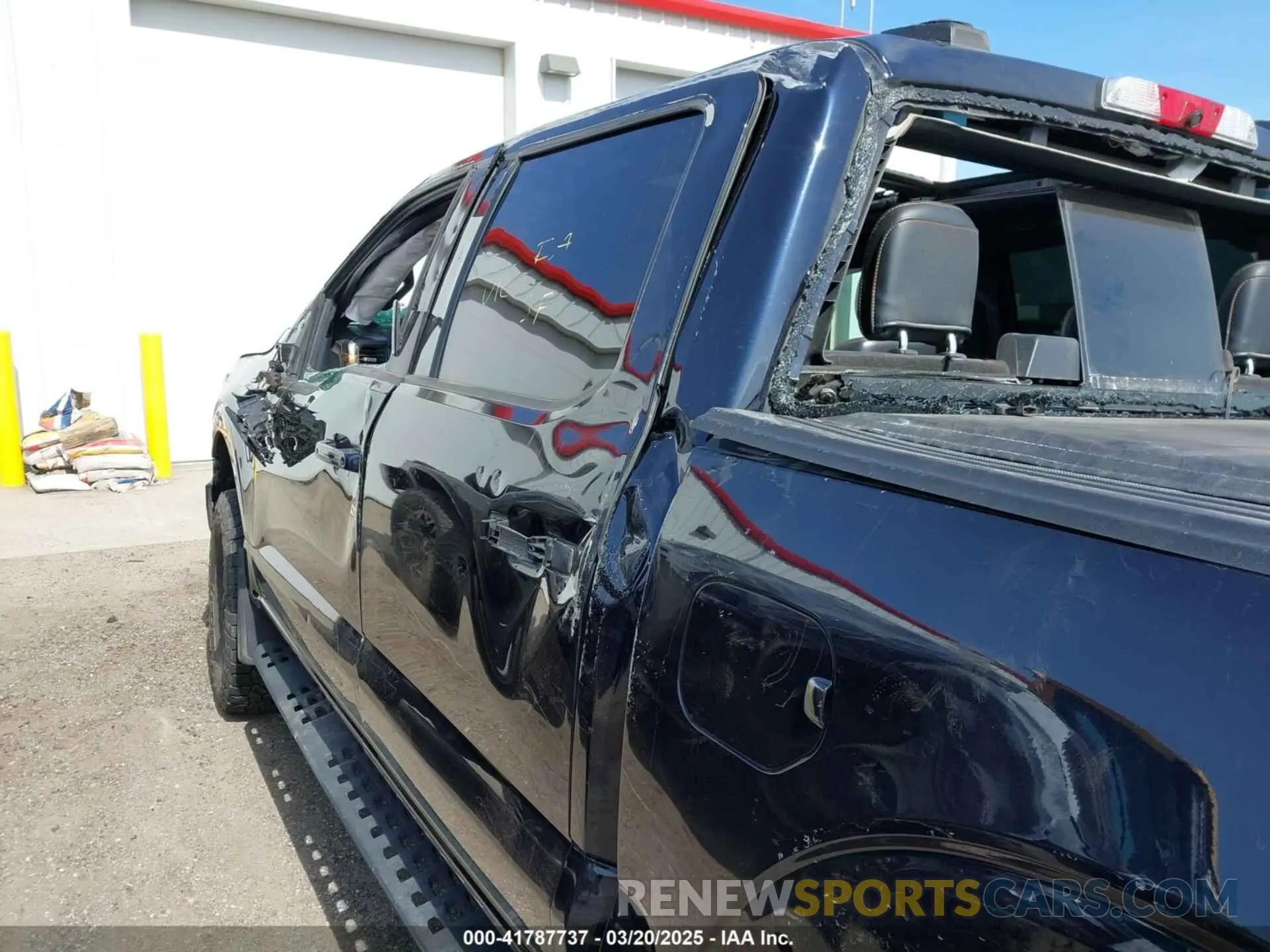 16 fotografías del automóvil dañado 1FTEW1E88MFC49822 FORD F-150 2021