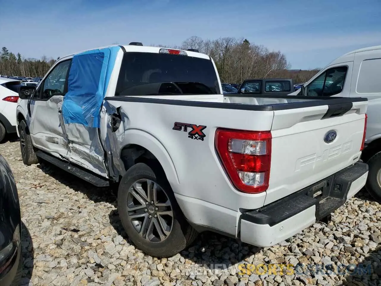 2 fotografías del automóvil dañado 1FTEW1EP2MFB64532 FORD F-150 2021