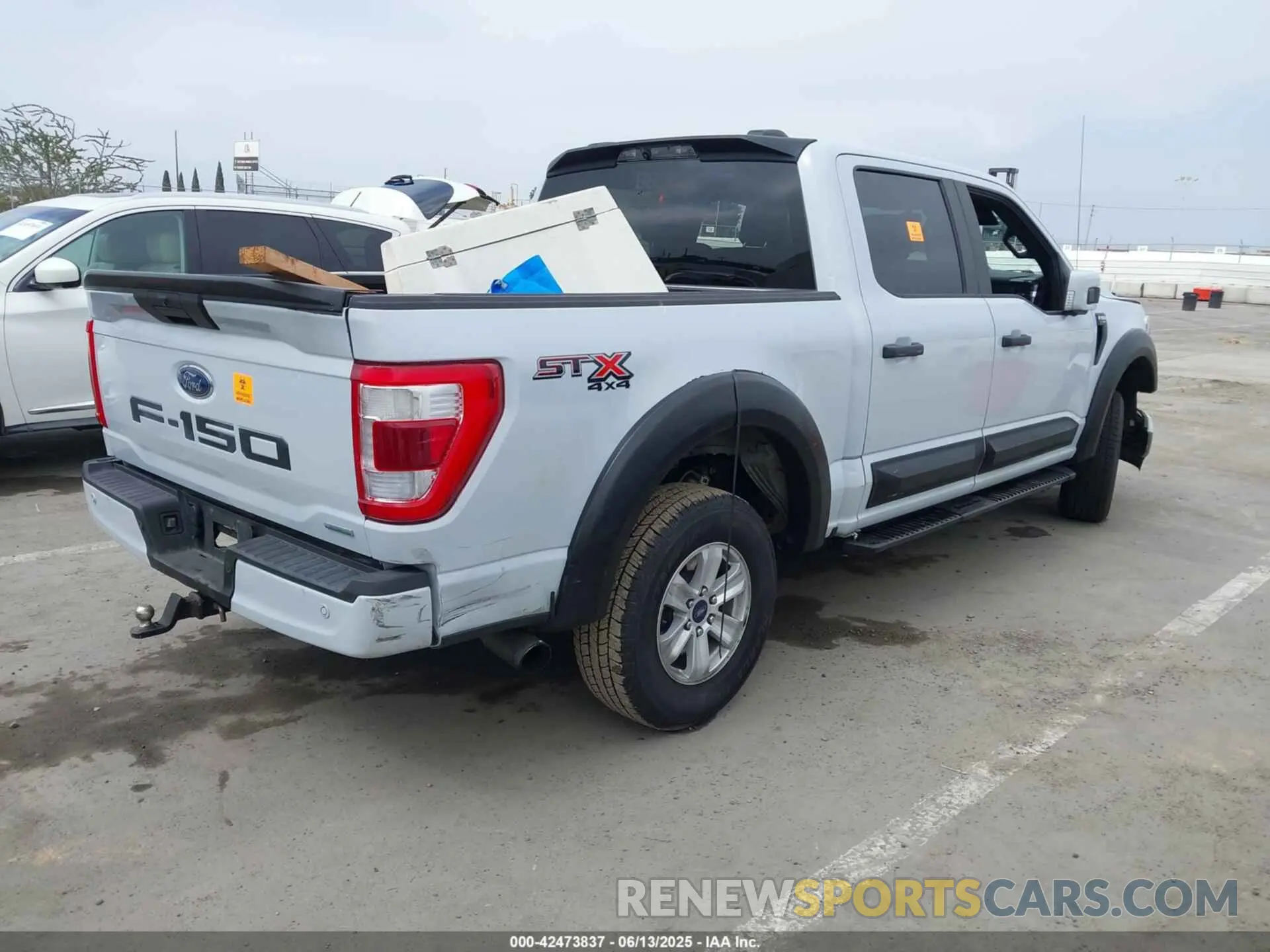 4 fotografías del automóvil dañado 1FTEW1EP2MKD26134 FORD F-150 2021
