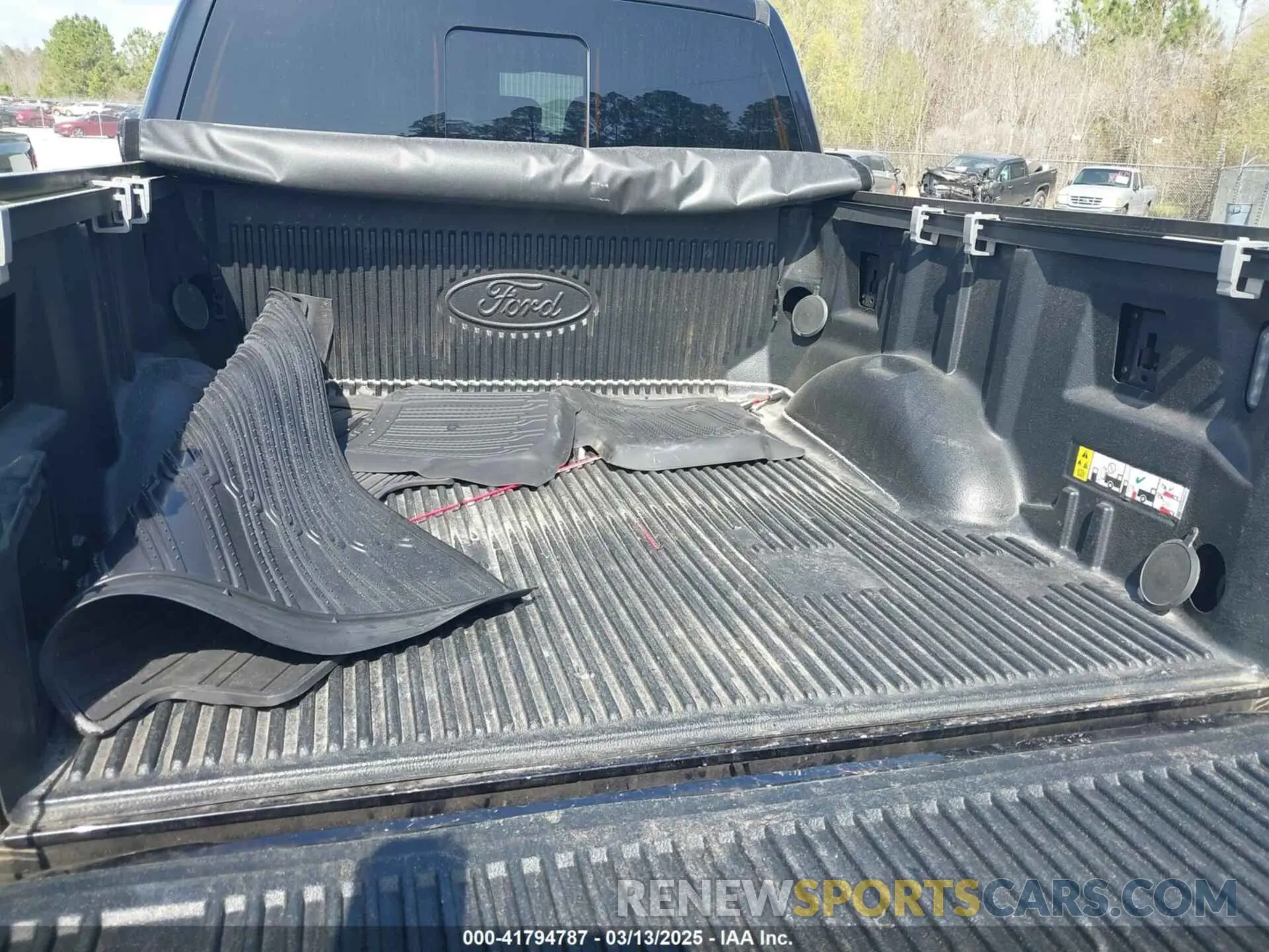8 fotografías del automóvil dañado 1FTEW1EP4MKD32016 FORD F-150 2021