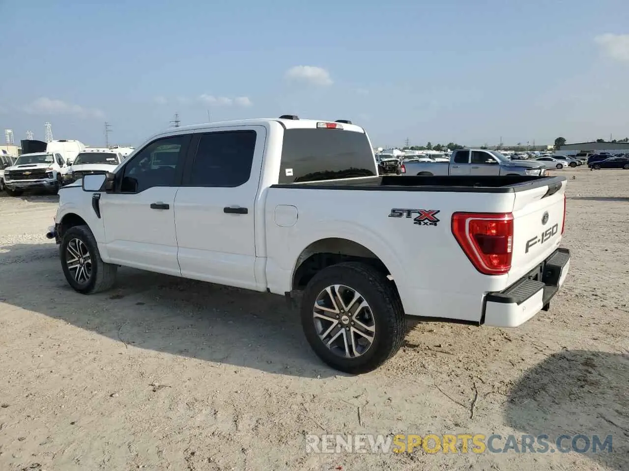 2 fotografías del automóvil dañado 1FTEW1EP5MFA69382 FORD F-150 2021
