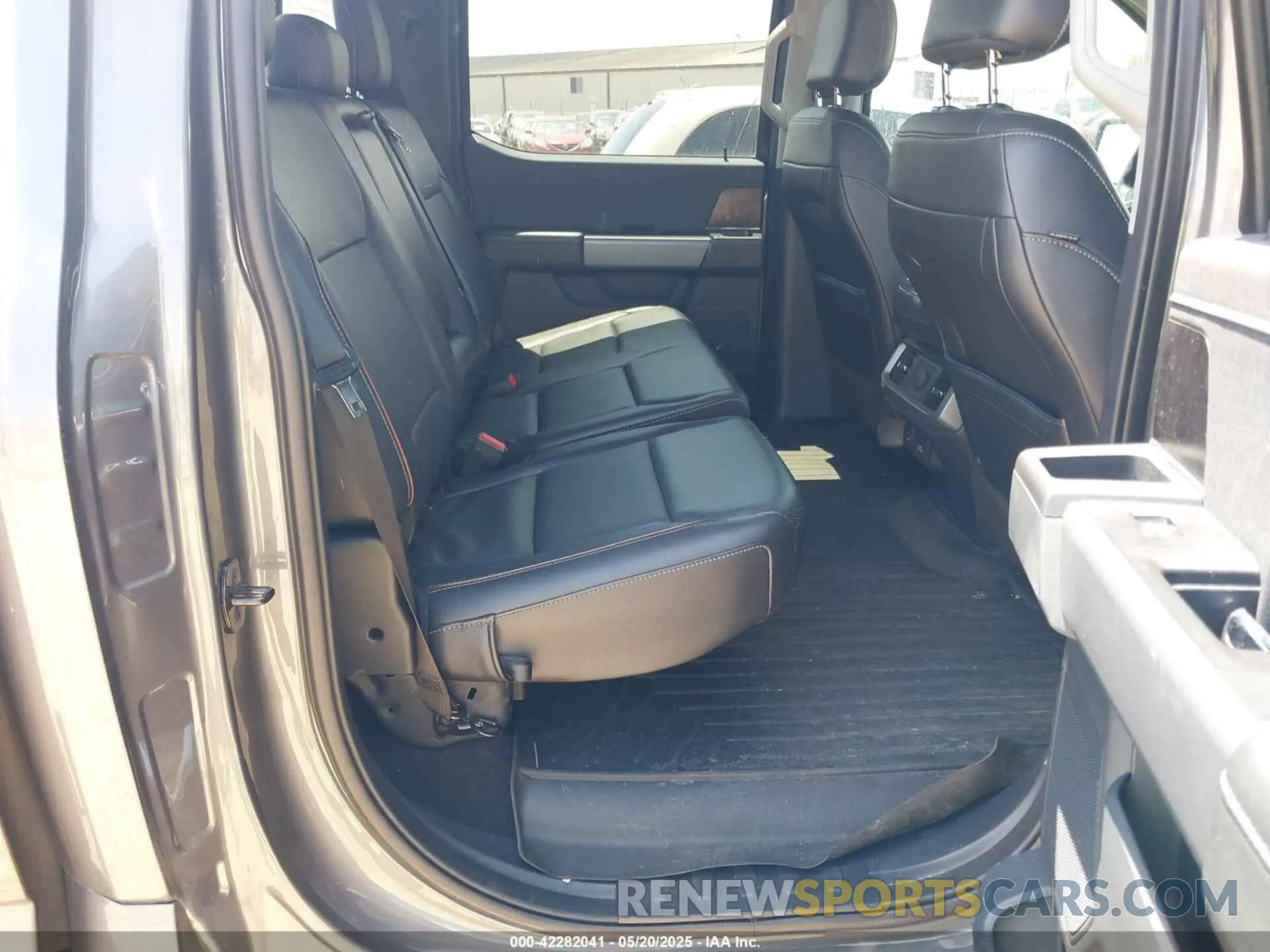8 fotografías del automóvil dañado 1FTEW1EP6MFD08387 FORD F-150 2021