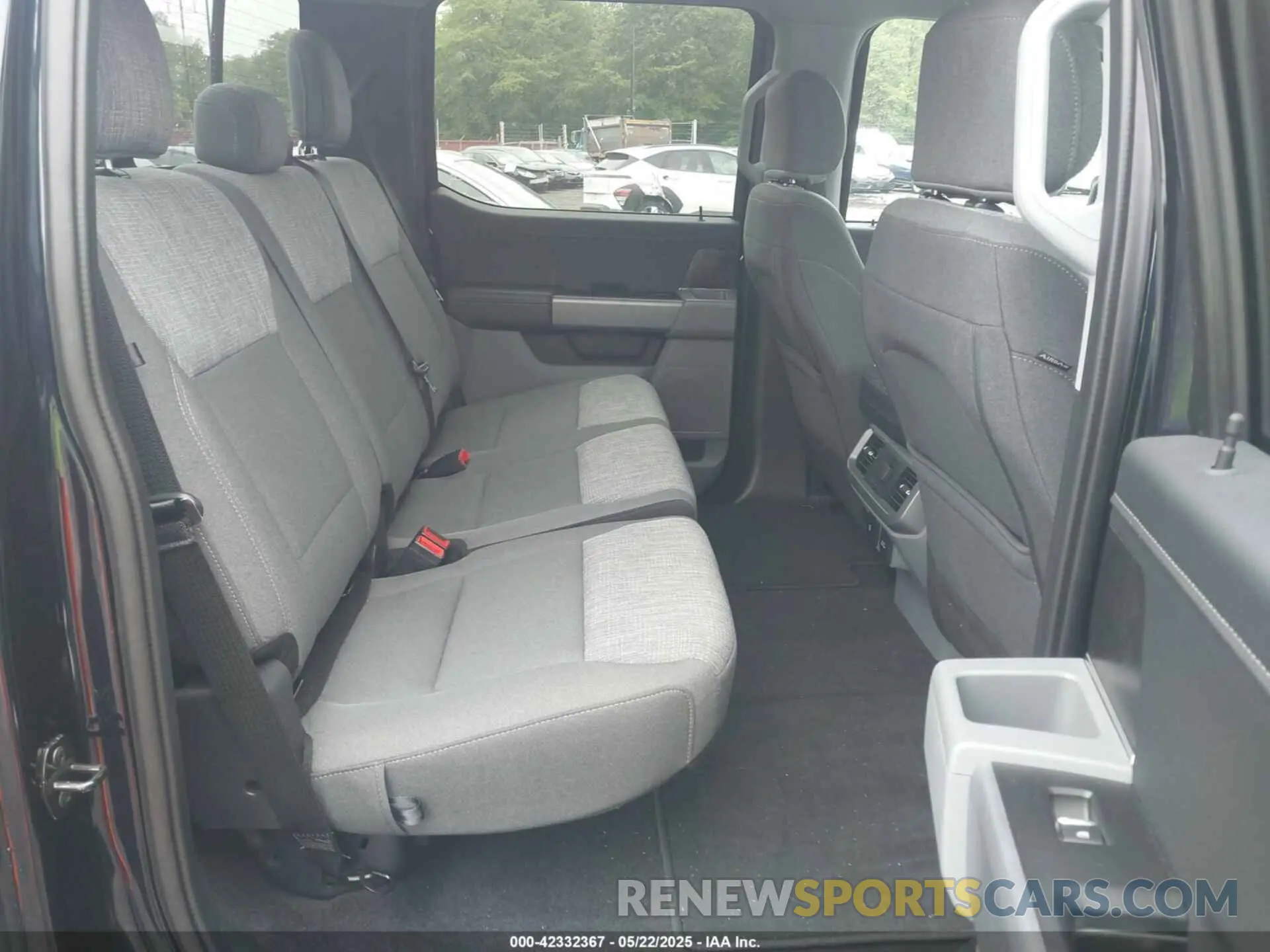8 fotografías del automóvil dañado 1FTEW1EP7MKE31090 FORD F-150 2021