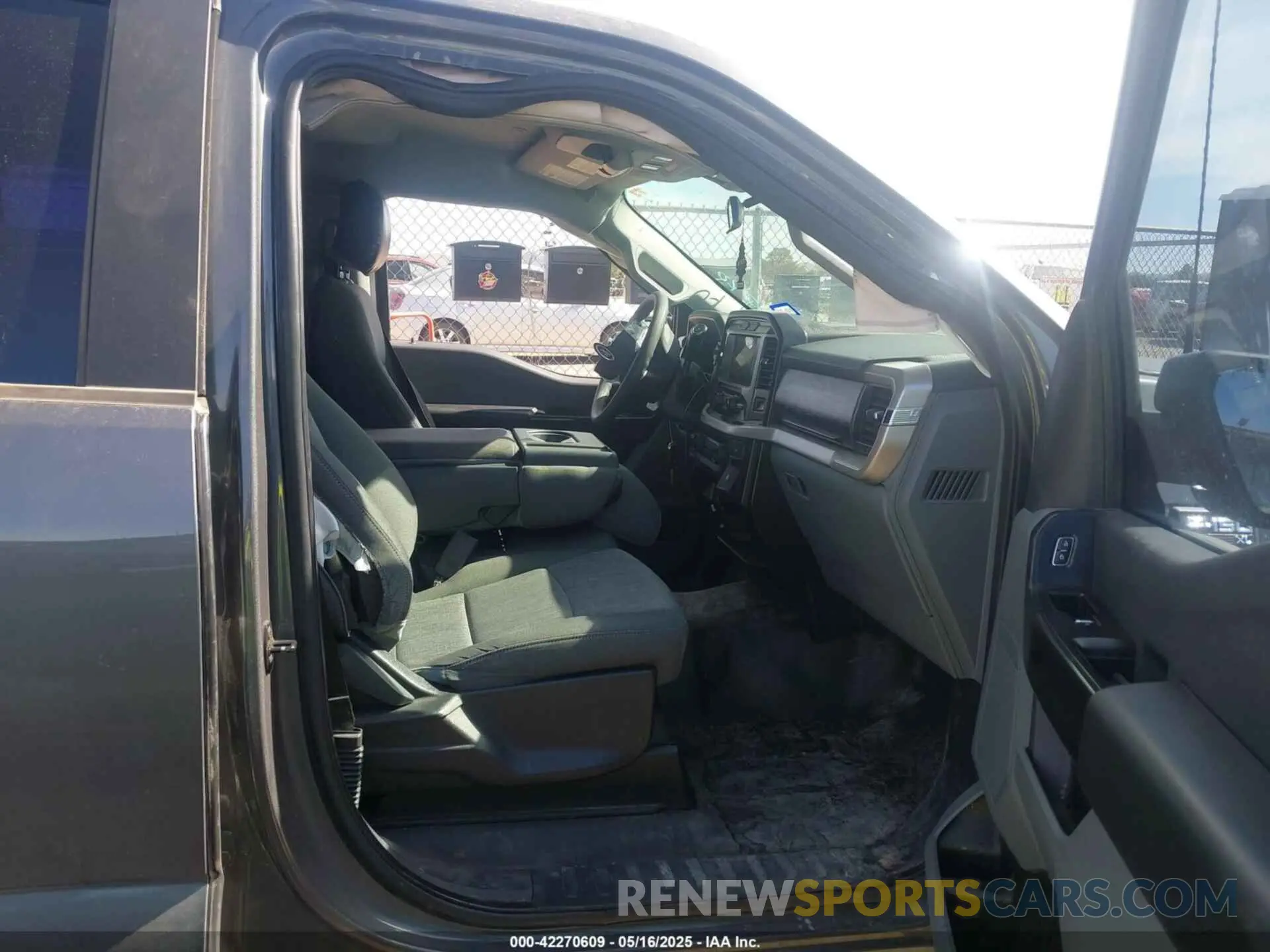5 fotografías del automóvil dañado 1FTEW1EP9MKE39501 FORD F-150 2021