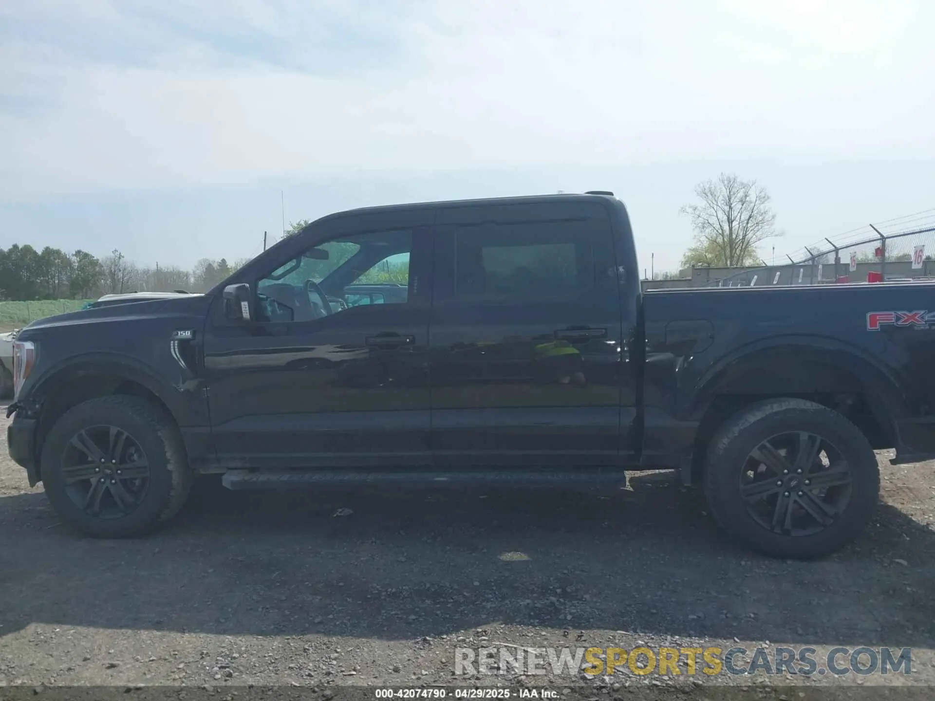 14 fotografías del automóvil dañado 1FTEW1EPXMKD34949 FORD F-150 2021