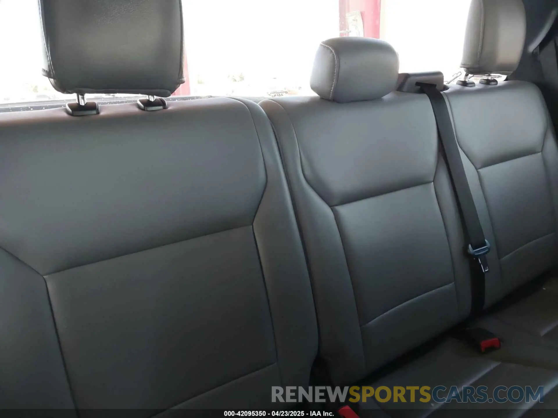 8 fotografías del automóvil dañado 1FTEX1C56MKE47893 FORD F-150 2021