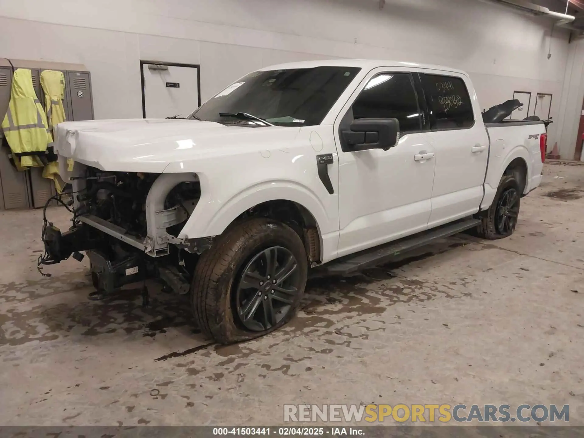 2 fotografías del automóvil dañado 1FTFW1E51MFC25971 FORD F-150 2021