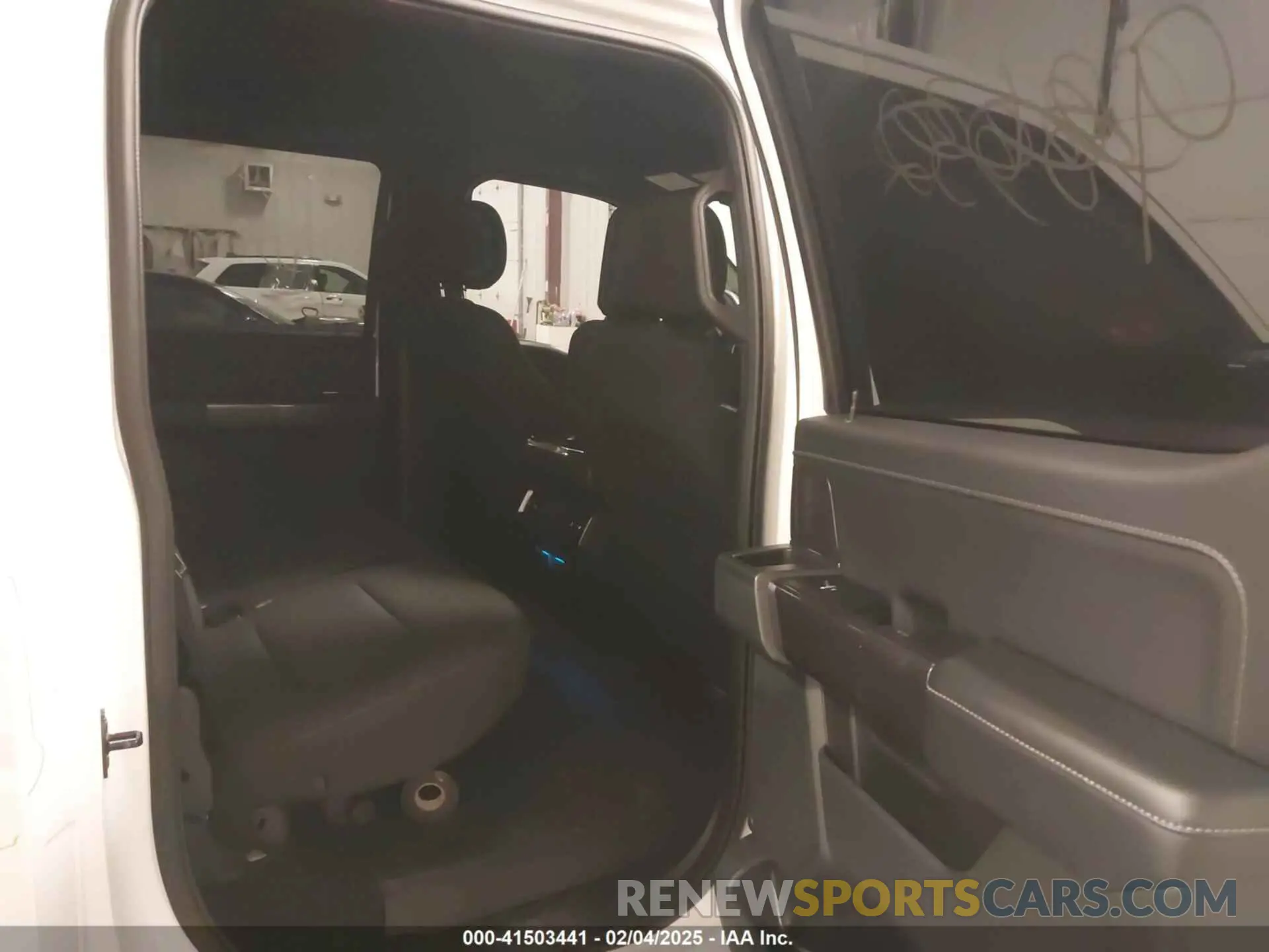 8 fotografías del automóvil dañado 1FTFW1E51MFC25971 FORD F-150 2021