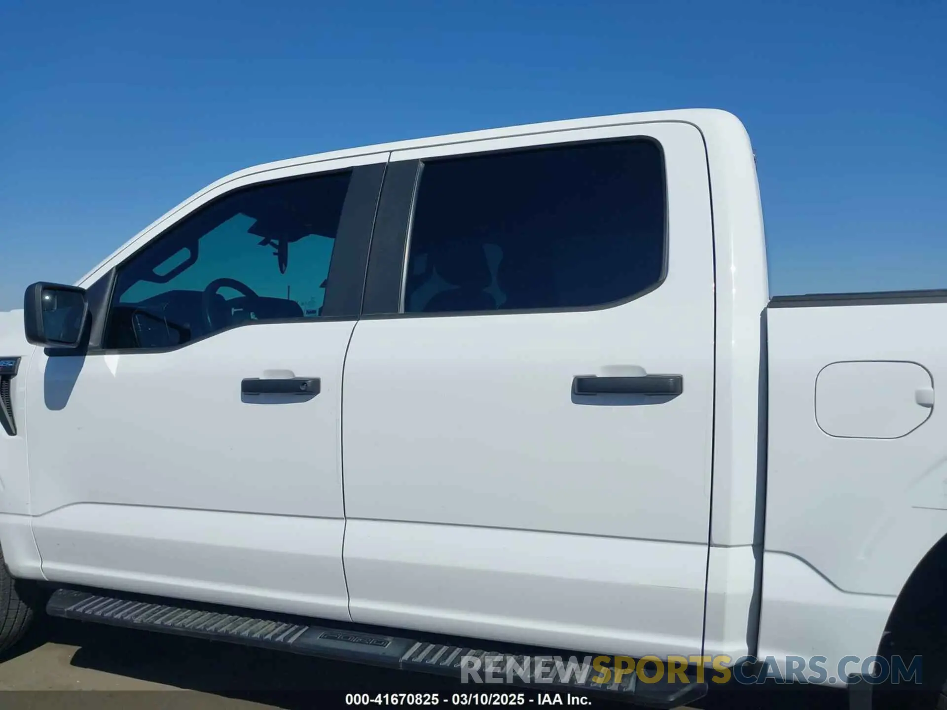 14 fotografías del automóvil dañado 1FTFW1E51MKD26144 FORD F-150 2021