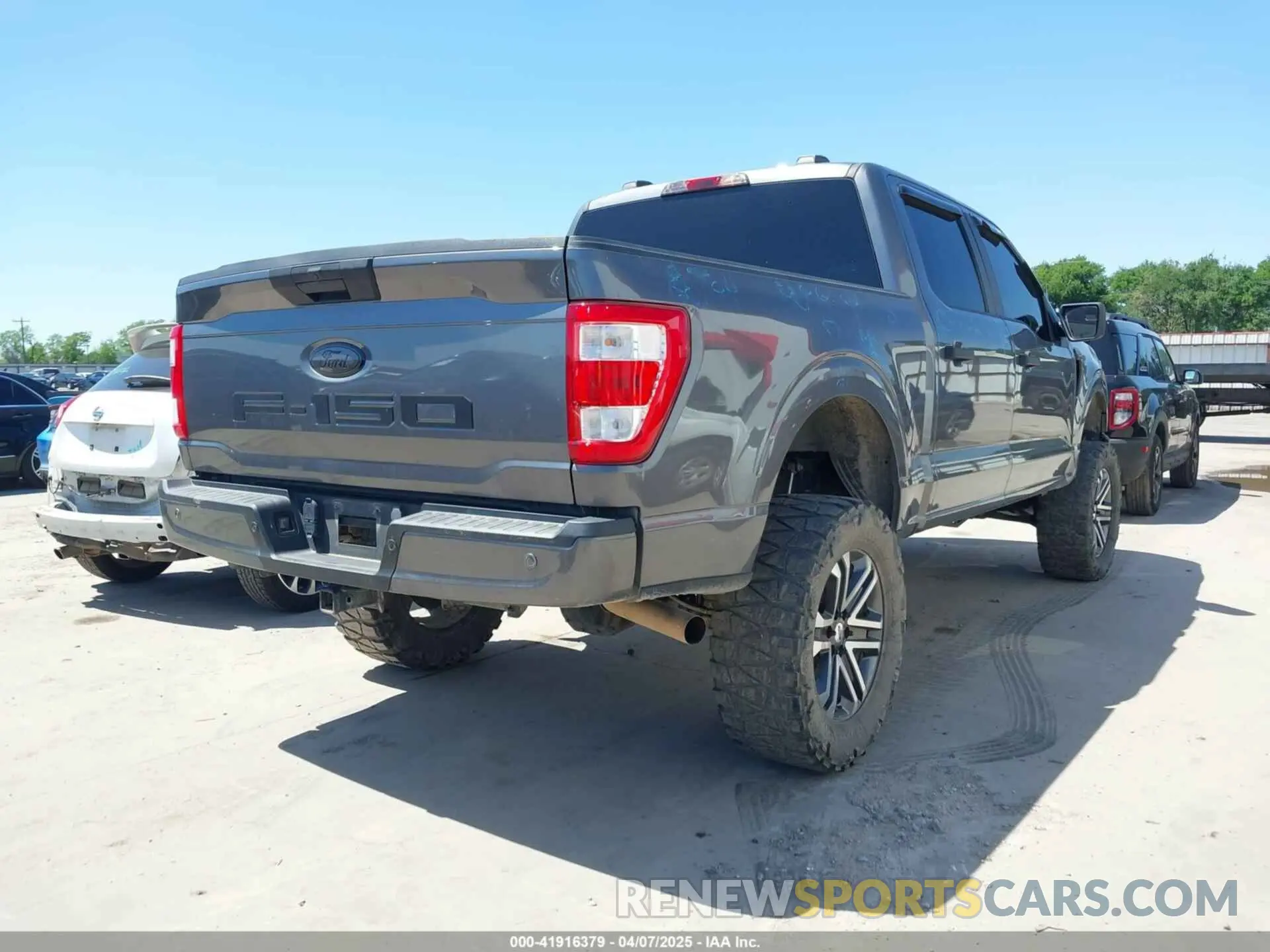 4 fotografías del automóvil dañado 1FTFW1E52MFB42324 FORD F-150 2021
