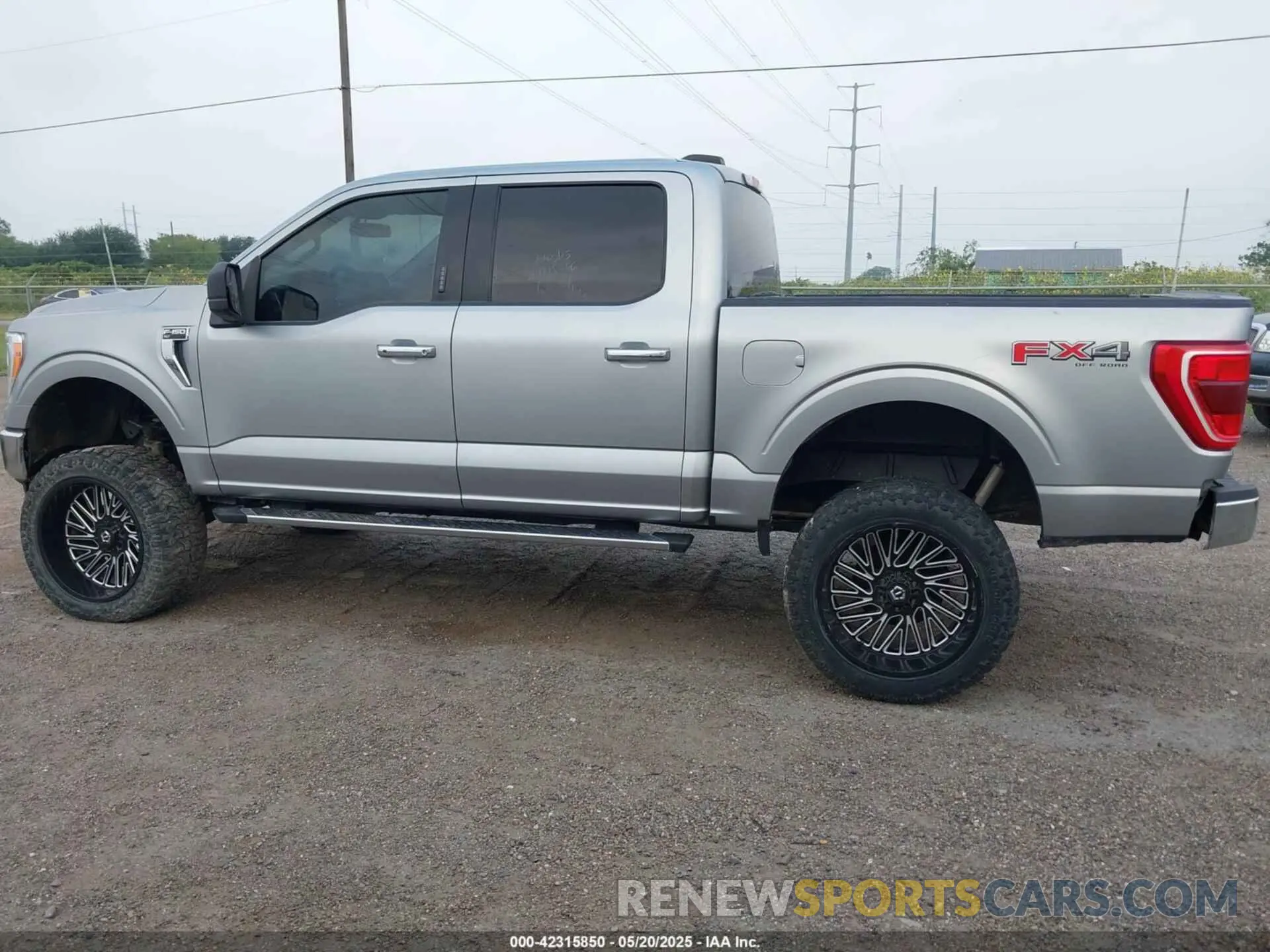 13 fotografías del automóvil dañado 1FTFW1E52MKD94436 FORD F-150 2021