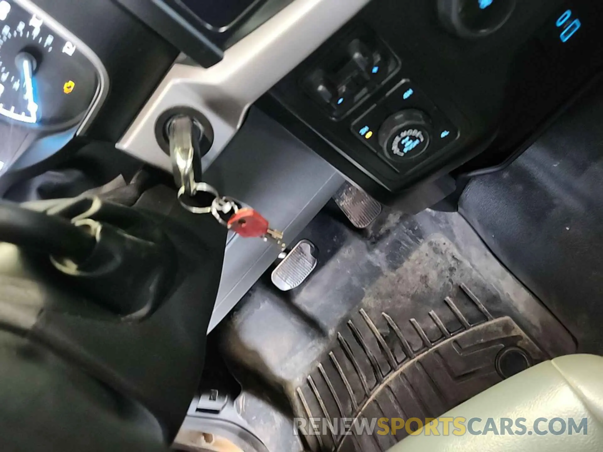 28 fotografías del automóvil dañado 1FTFW1E54MFB63739 FORD F-150 2021