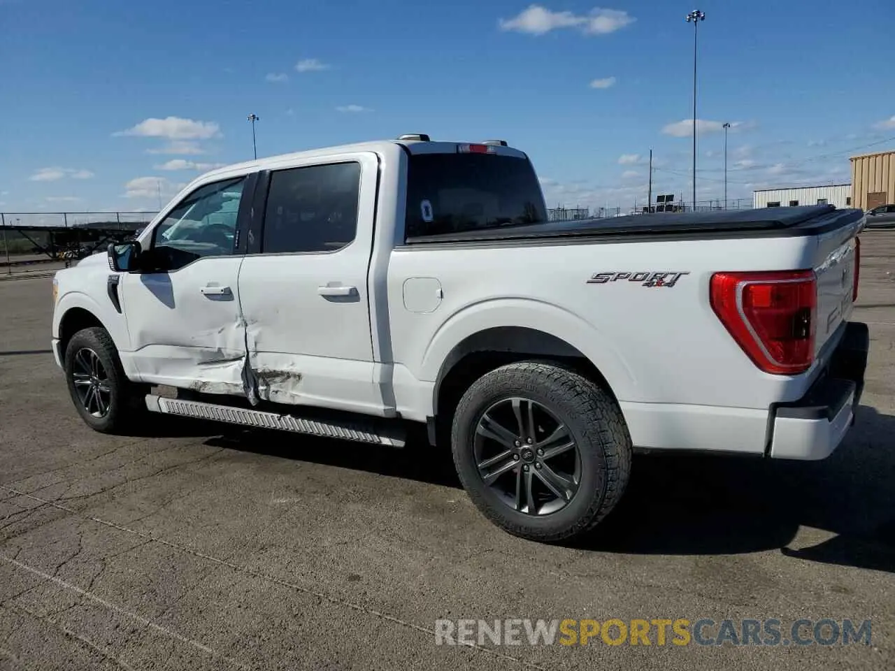 2 fotografías del automóvil dañado 1FTFW1E55MFA57588 FORD F-150 2021