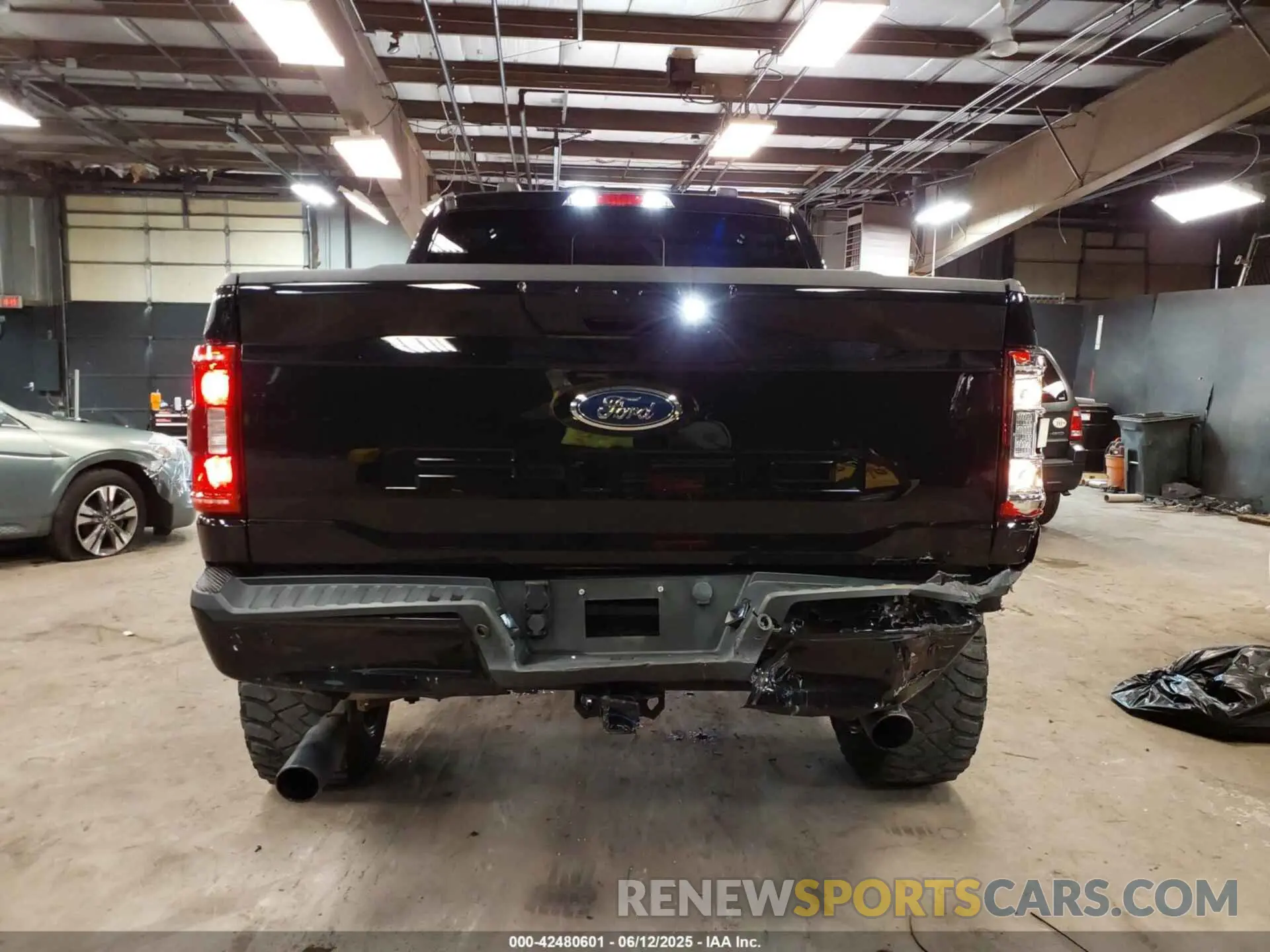 16 fotografías del automóvil dañado 1FTFW1E57MFA64154 FORD F-150 2021