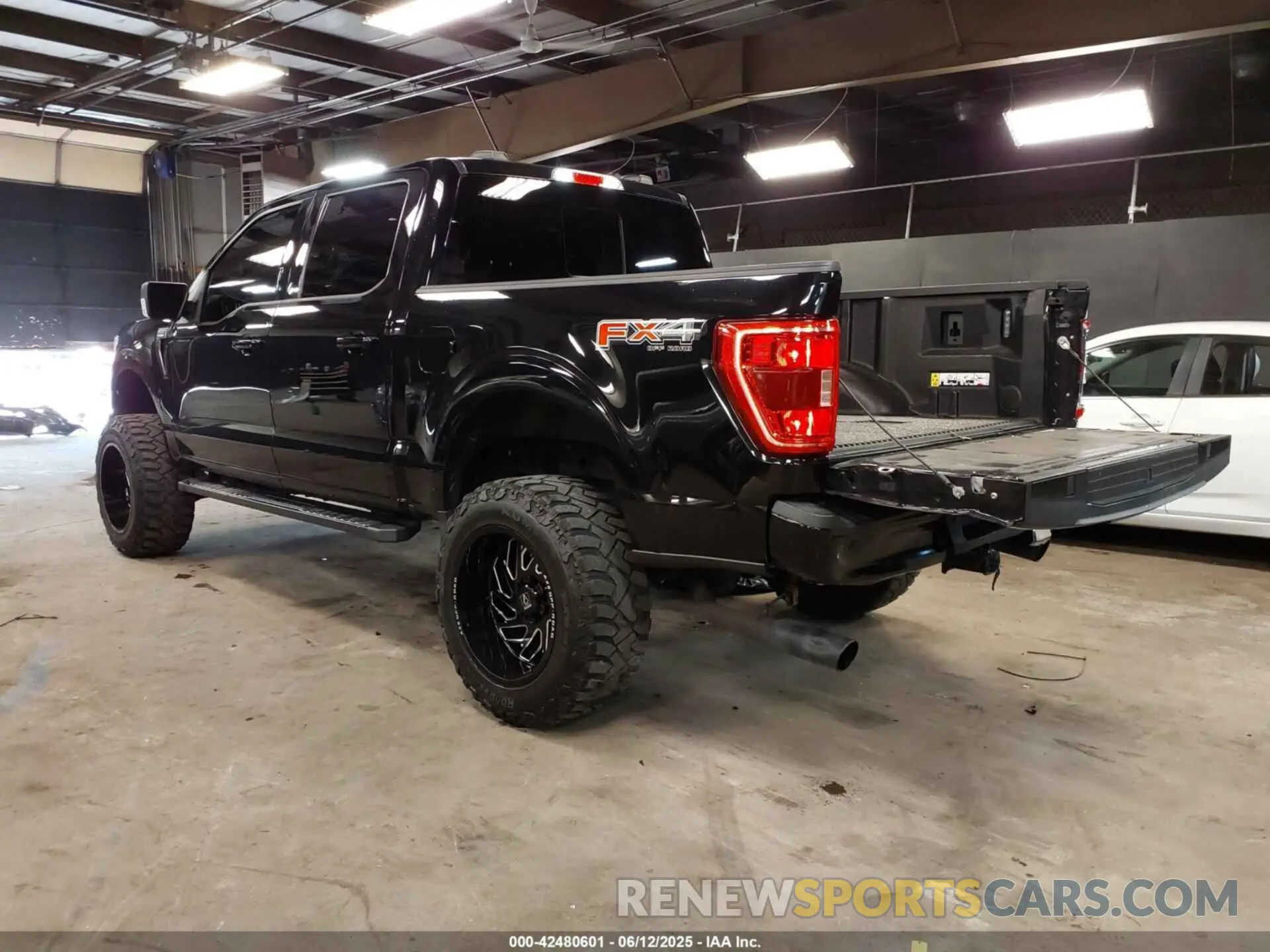 3 fotografías del automóvil dañado 1FTFW1E57MFA64154 FORD F-150 2021