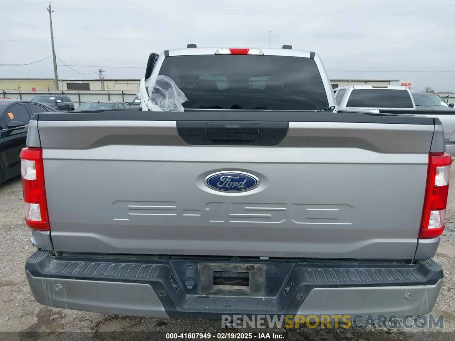 16 fotografías del automóvil dañado 1FTFW1E59MFC46261 FORD F-150 2021