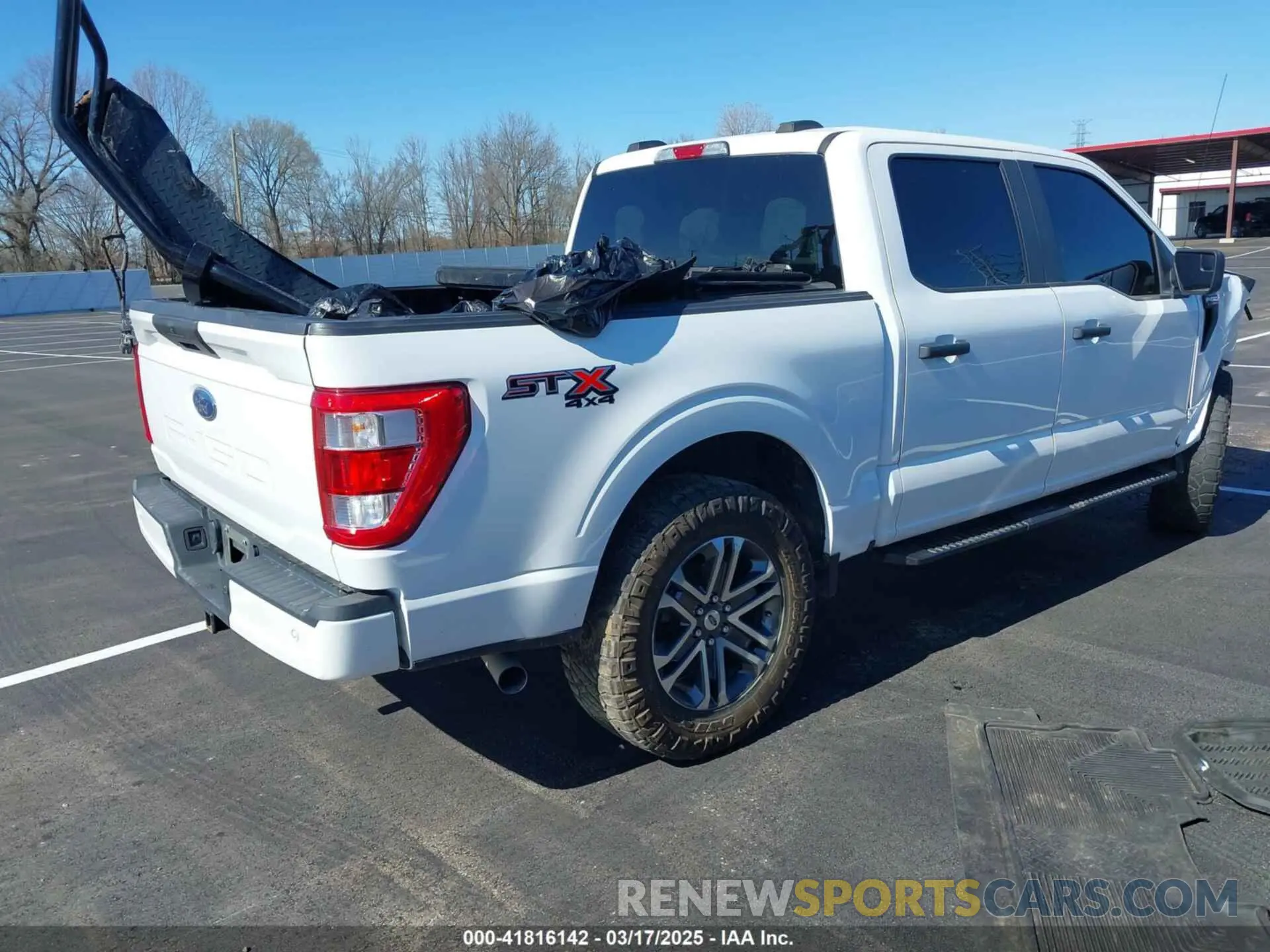 4 fotografías del automóvil dañado 1FTFW1E5XMFA76055 FORD F-150 2021