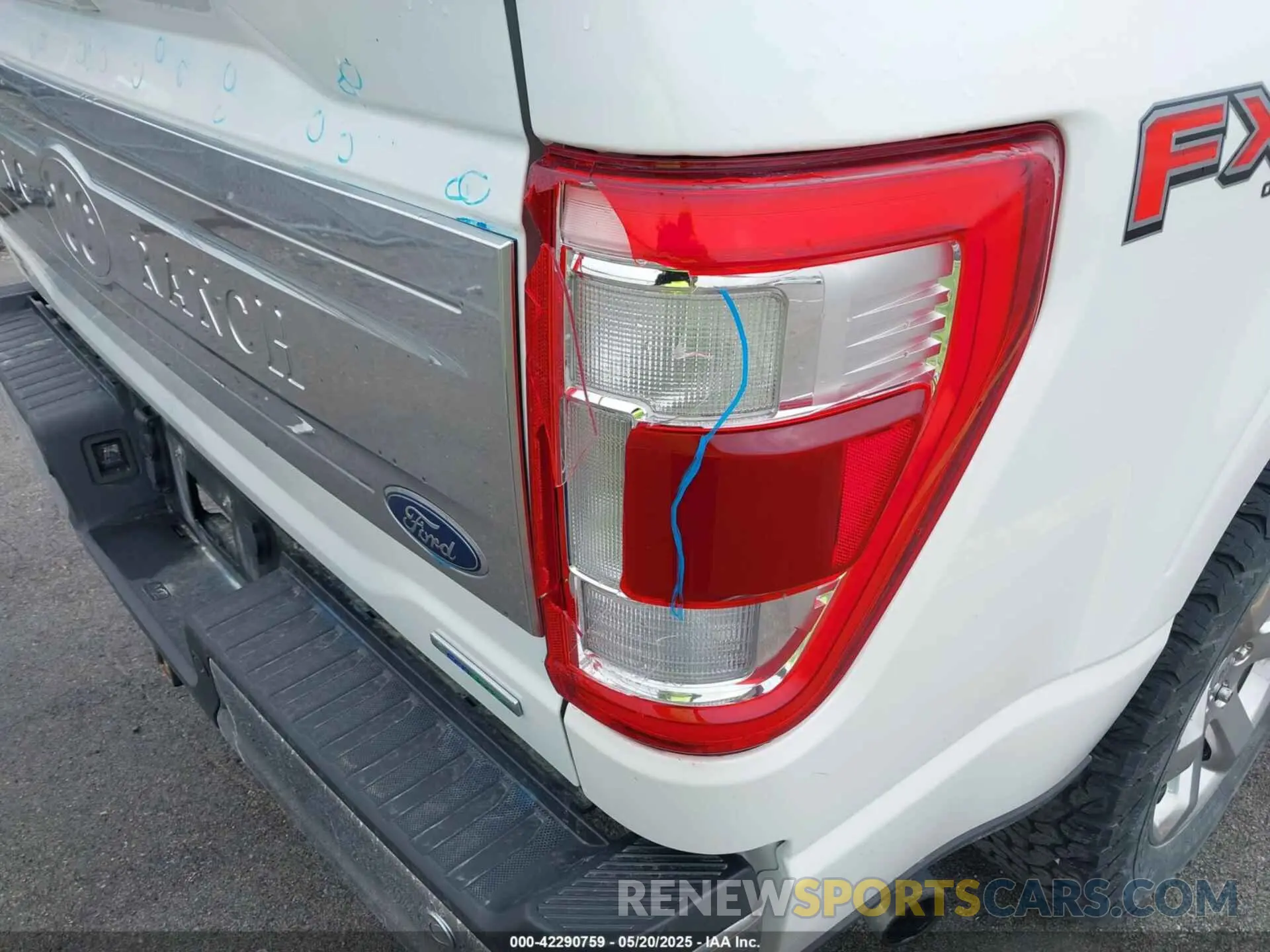 17 fotografías del automóvil dañado 1FTFW1E81MFA33895 FORD F-150 2021