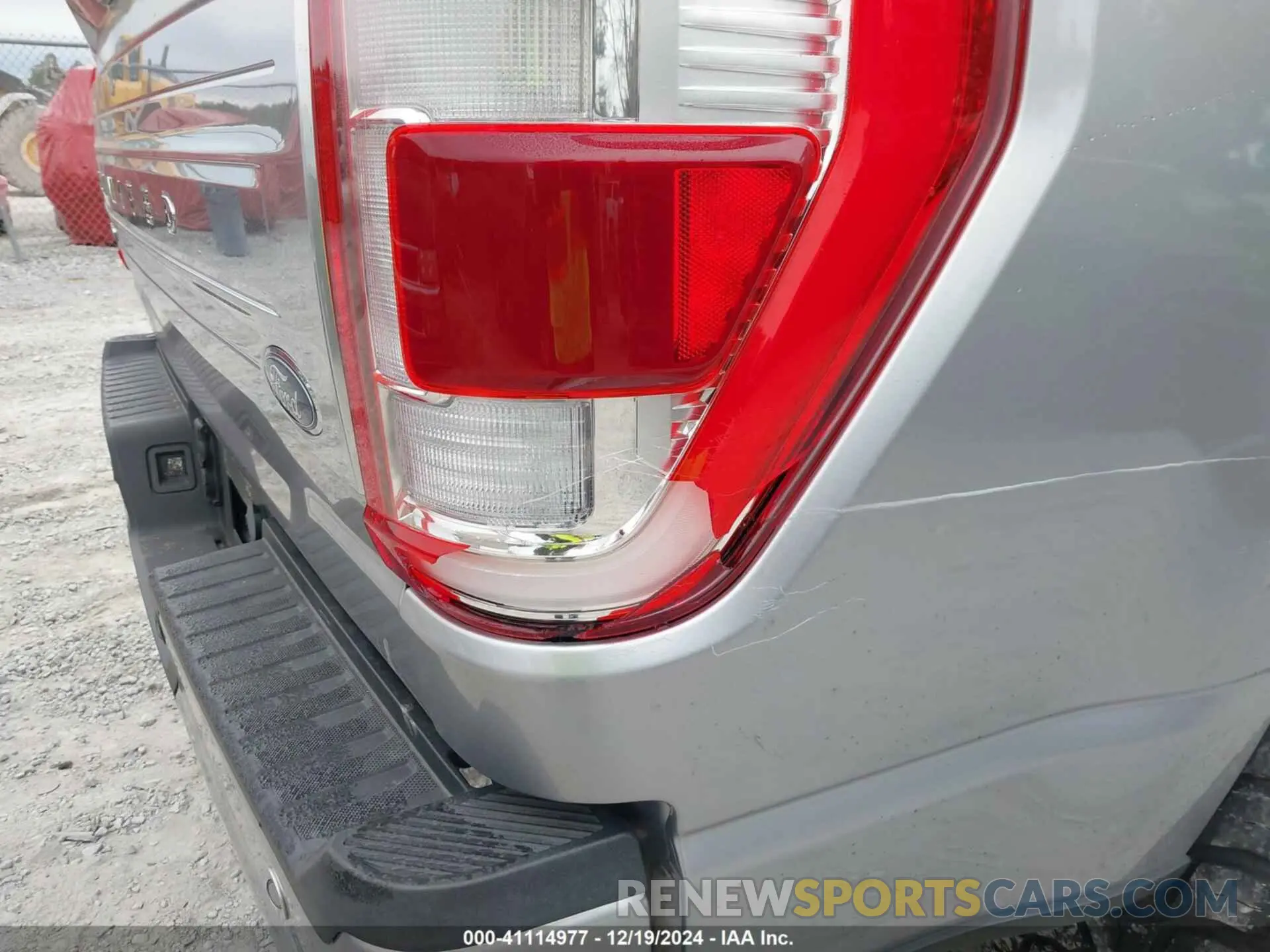 14 fotografías del automóvil dañado 1FTFW1E81MFB18770 FORD F-150 2021