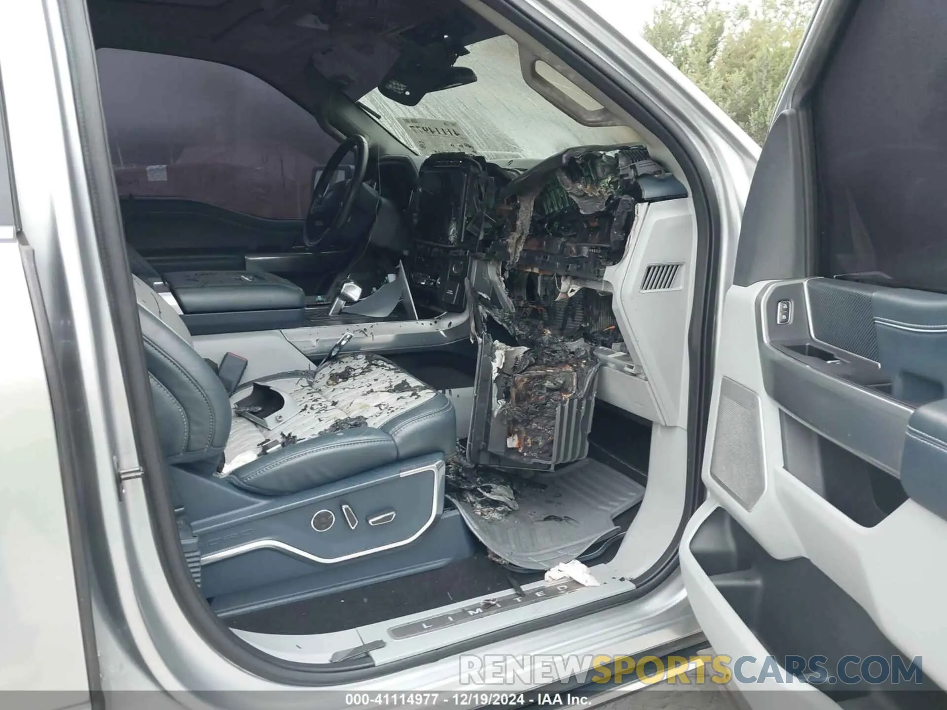 5 fotografías del automóvil dañado 1FTFW1E81MFB18770 FORD F-150 2021