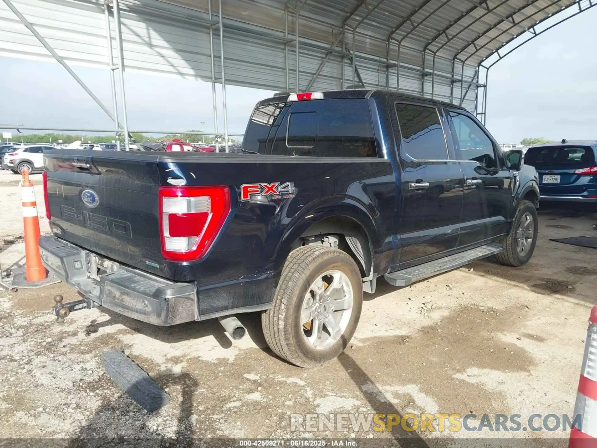 4 fotografías del automóvil dañado 1FTFW1E83MFA25166 FORD F-150 2021