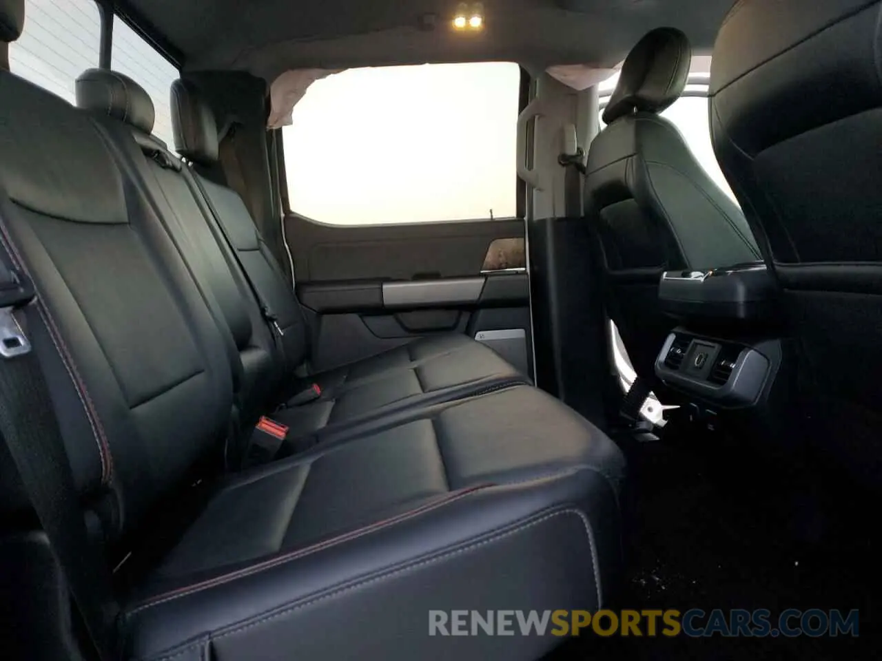 10 fotografías del automóvil dañado 1FTFW1E83MFA54098 FORD F-150 2021