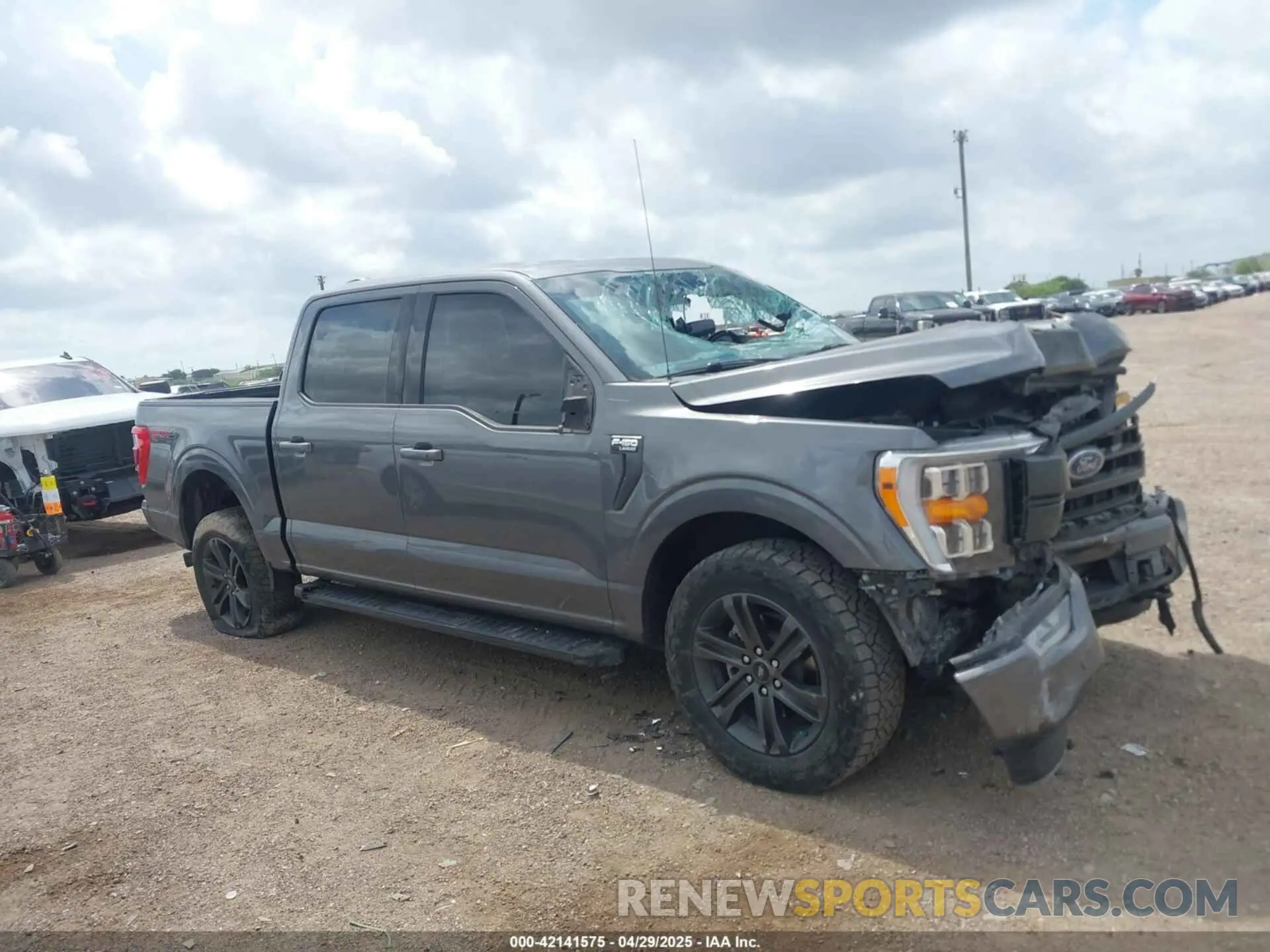 12 fotografías del automóvil dañado 1FTFW1E85MKE04547 FORD F-150 2021