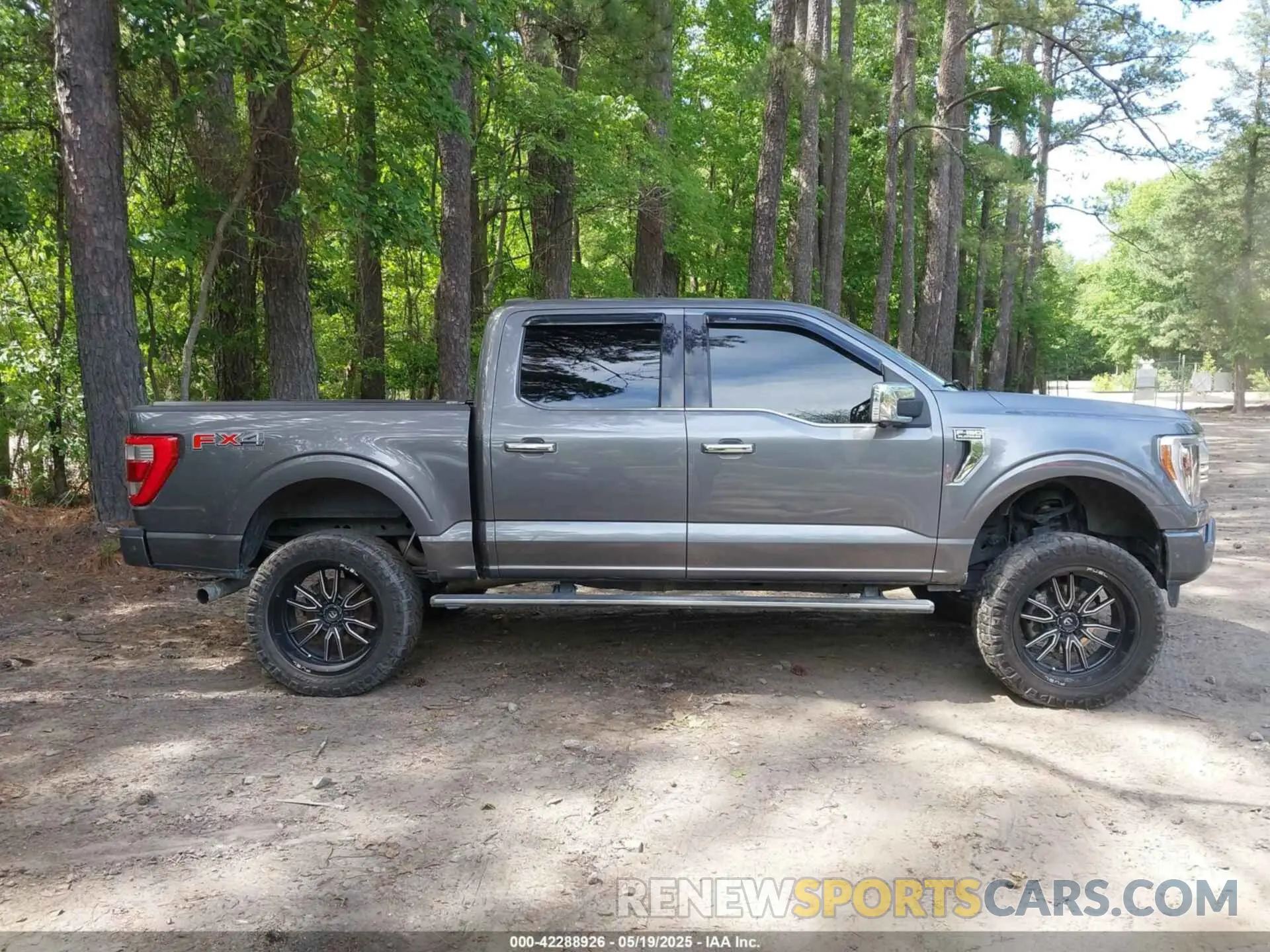 13 fotografías del automóvil dañado 1FTFW1E87MFC59701 FORD F-150 2021
