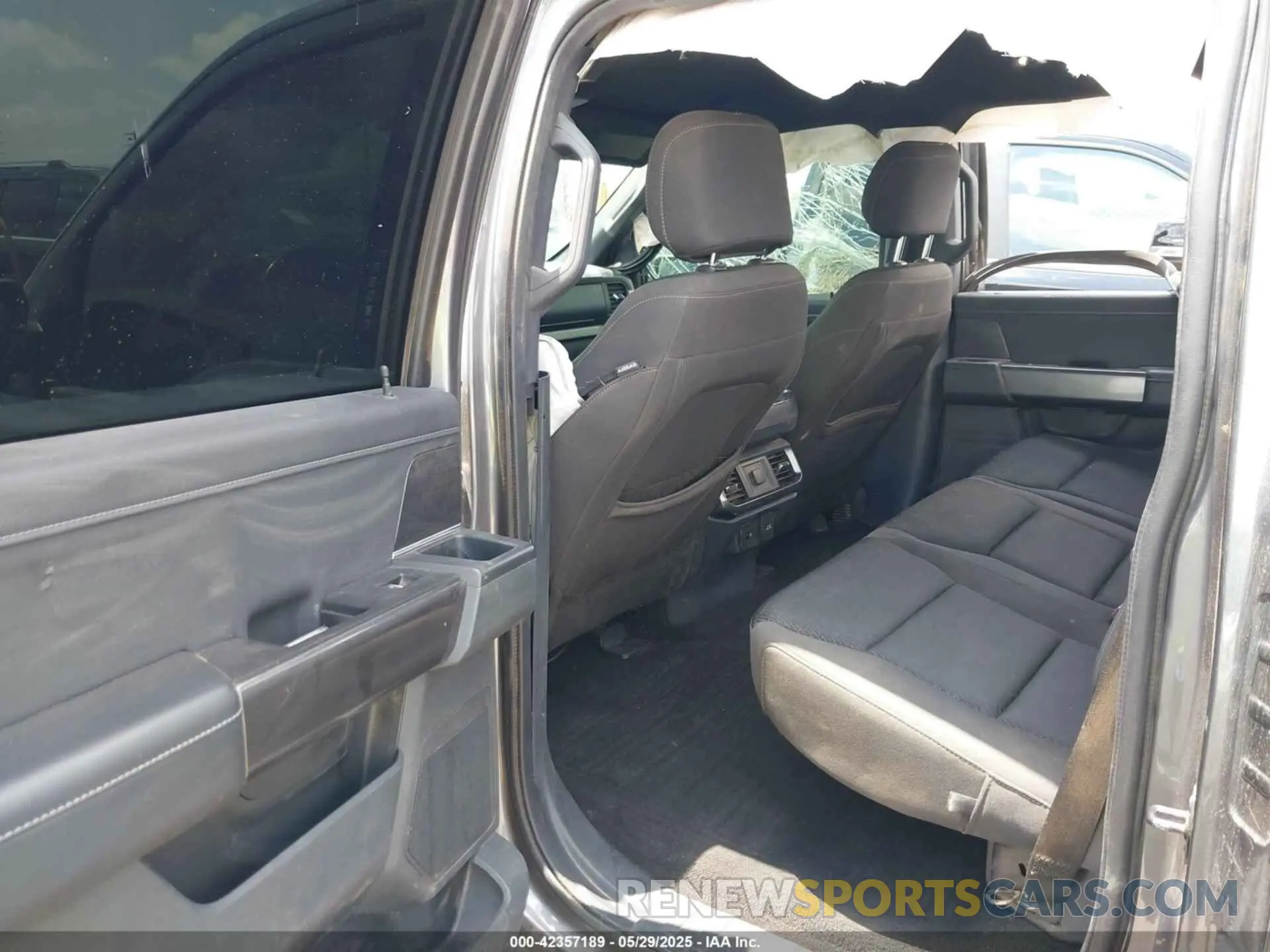 8 fotografías del automóvil dañado 1FTFW1E88MFB78075 FORD F-150 2021