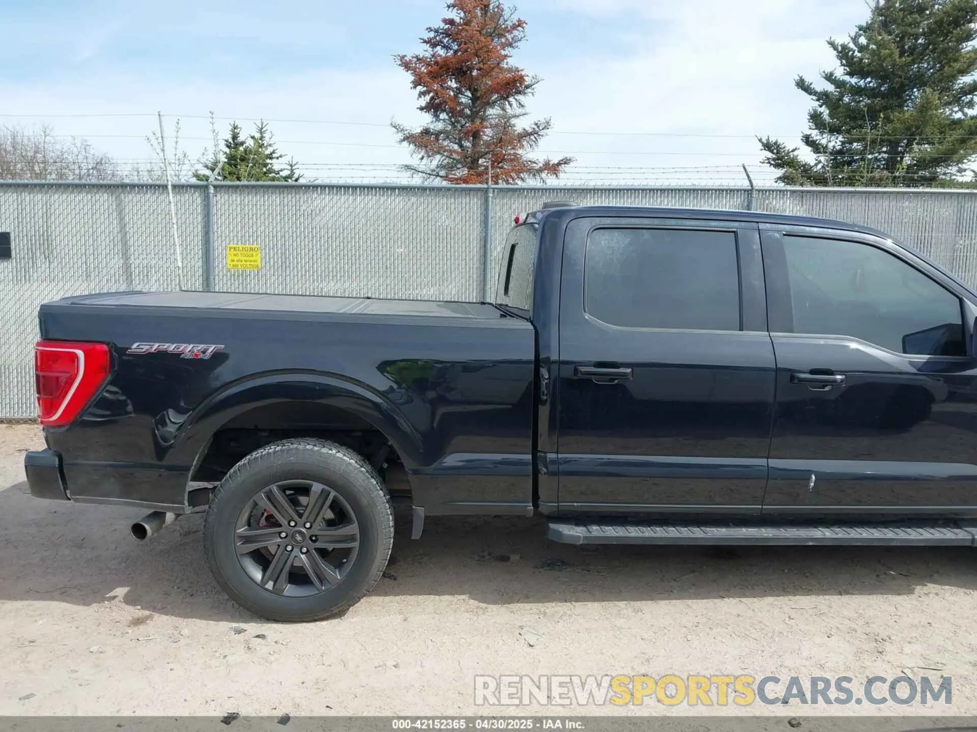 13 fotografías del automóvil dañado 1FTFW1E8XMFA17856 FORD F-150 2021