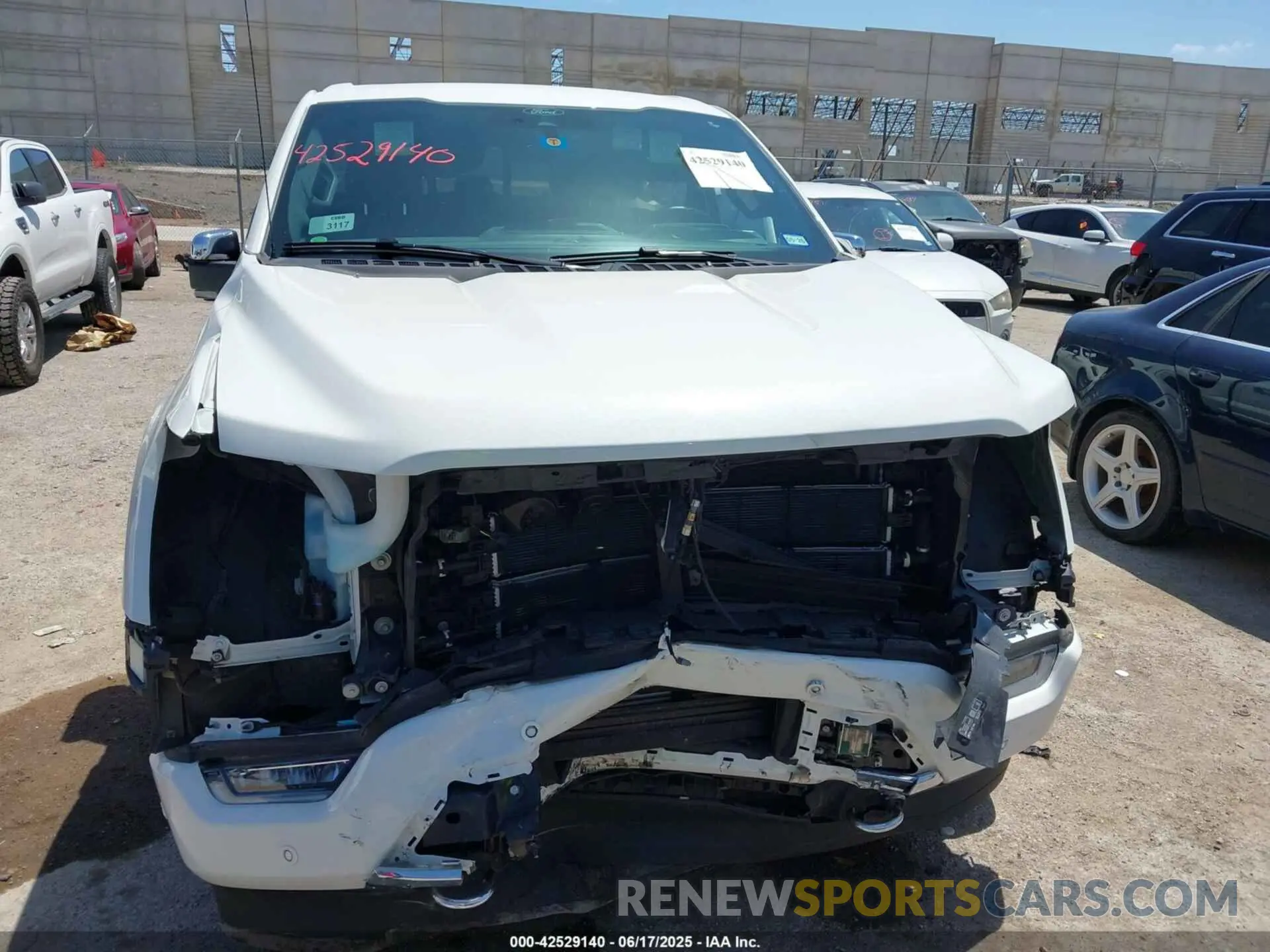 12 fotografías del automóvil dañado 1FTFW1ED8MFB12820 FORD F-150 2021