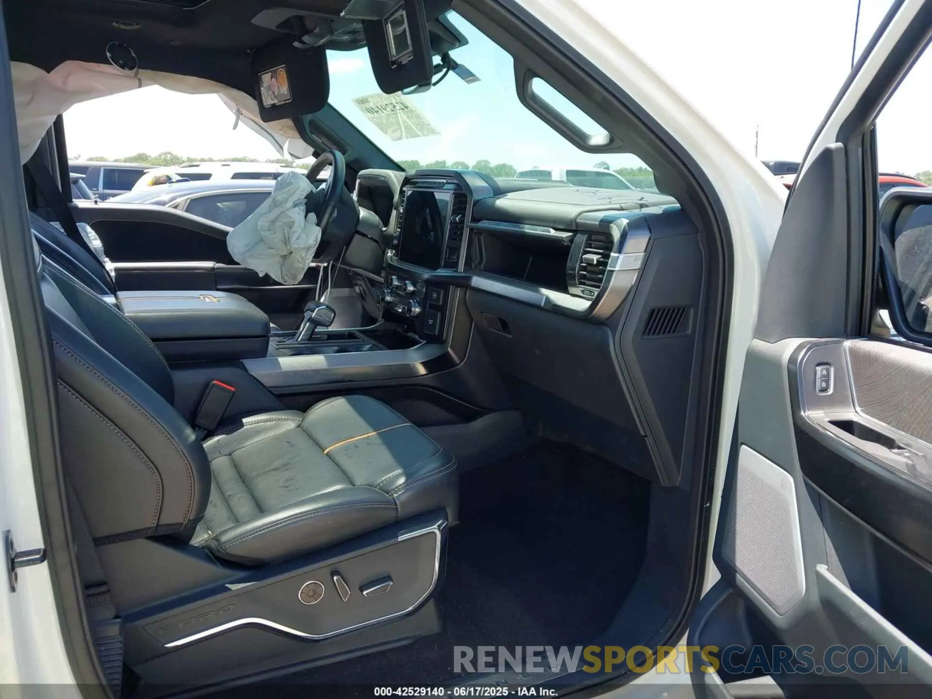 5 fotografías del automóvil dañado 1FTFW1ED8MFB12820 FORD F-150 2021