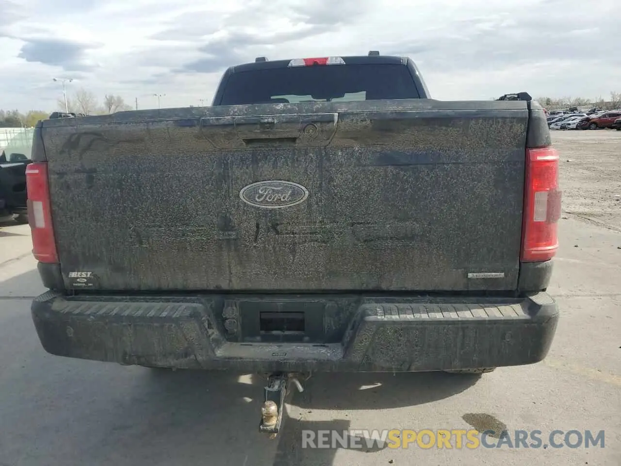 6 fotografías del automóvil dañado 1FTFX1E85MFC15306 FORD F-150 2021