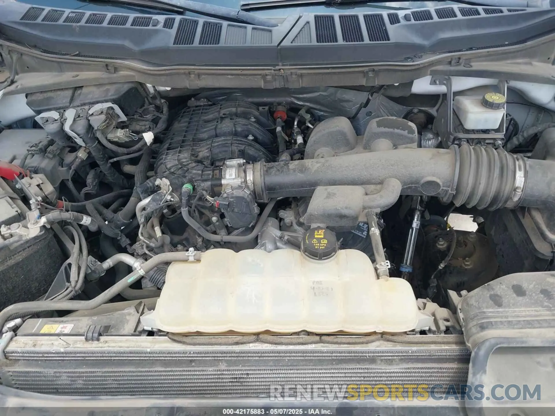 10 fotografías del automóvil dañado 1FTMF1CB2MKD85770 FORD F-150 2021