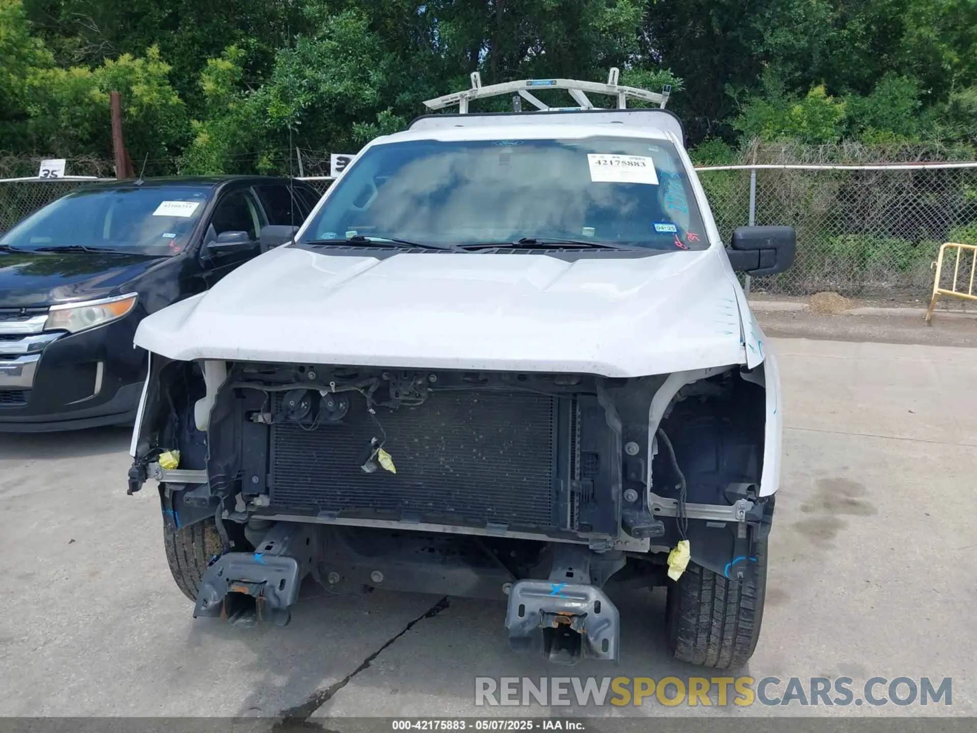 13 fotografías del automóvil dañado 1FTMF1CB2MKD85770 FORD F-150 2021