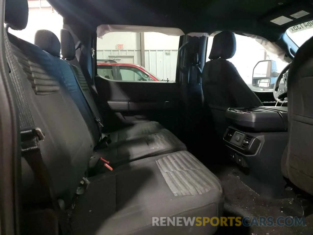 10 fotografías del automóvil dañado 1FTEW1C57NFA59326 FORD F-150 2022