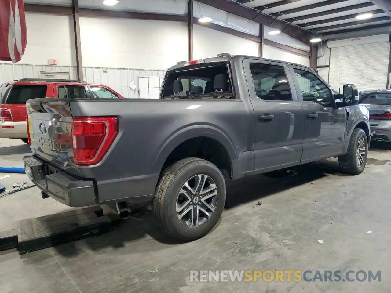 3 fotografías del automóvil dañado 1FTEW1C57NFA59326 FORD F-150 2022