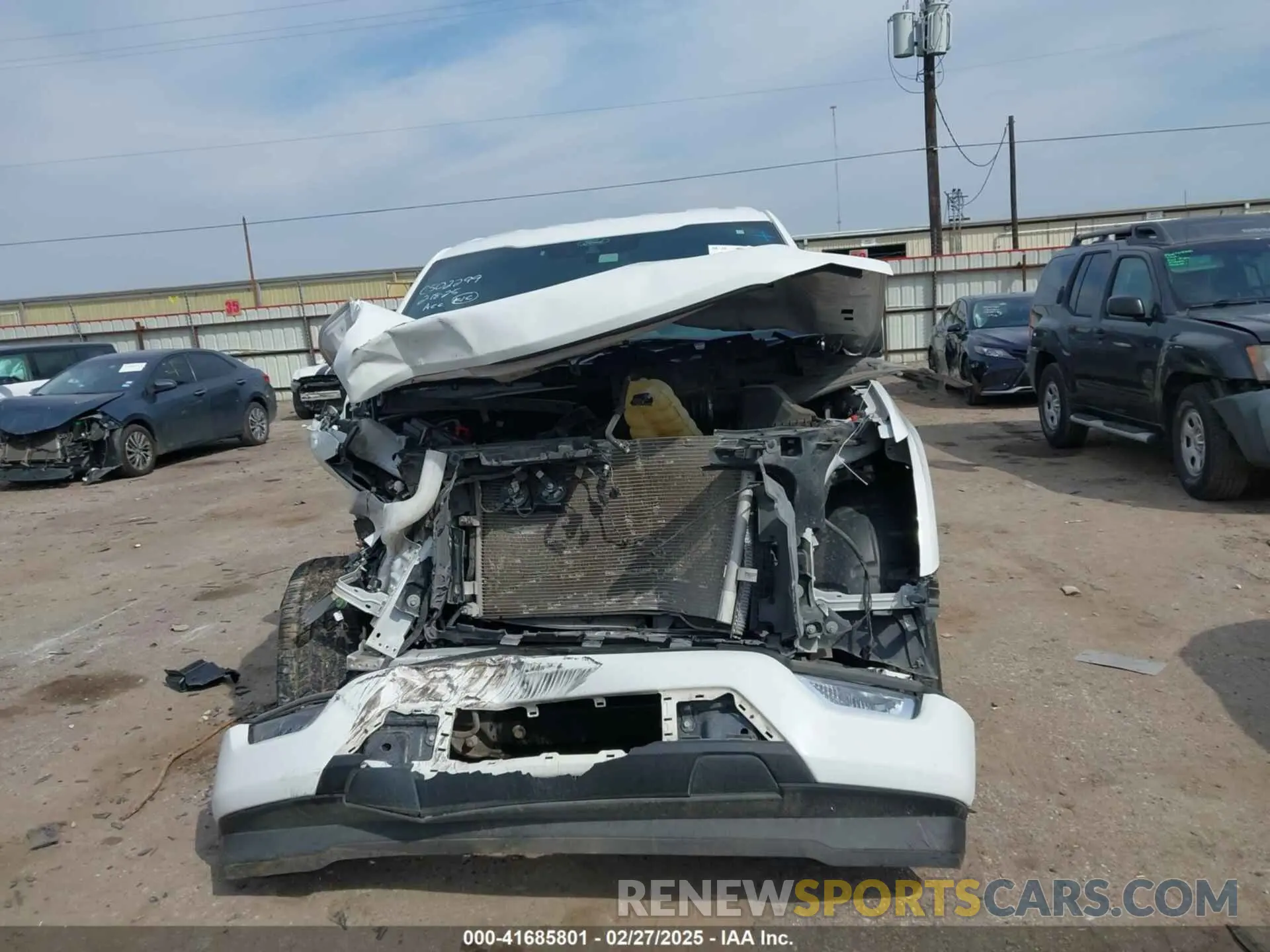 13 fotografías del automóvil dañado 1FTEW1C59NFA19555 FORD F-150 2022