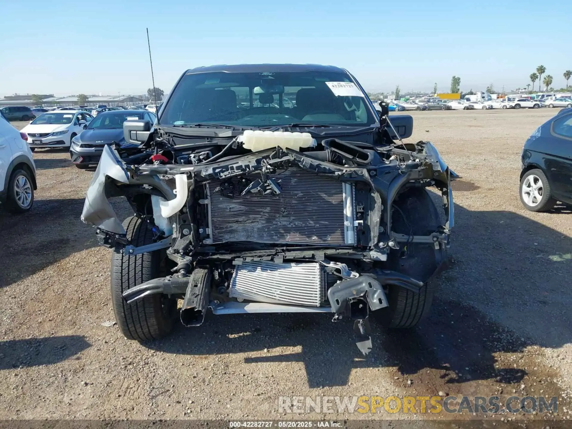 13 fotografías del automóvil dañado 1FTEW1C85NKE92726 FORD F-150 2022