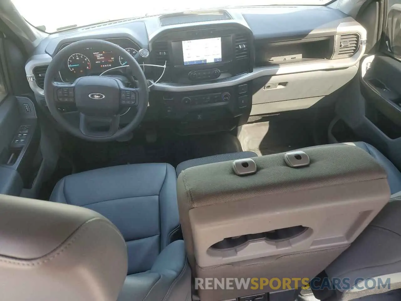 8 fotografías del automóvil dañado 1FTEW1CB0NKD04173 FORD F-150 2022