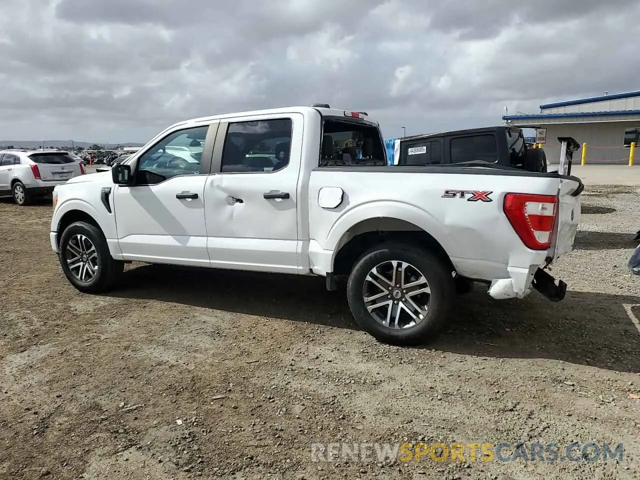 2 fotografías del automóvil dañado 1FTEW1CP0NKD41297 FORD F-150 2022