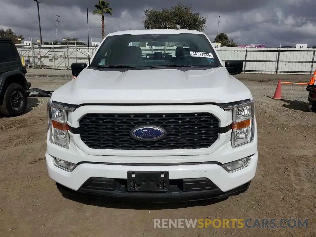 5 fotografías del automóvil dañado 1FTEW1CP0NKD41297 FORD F-150 2022