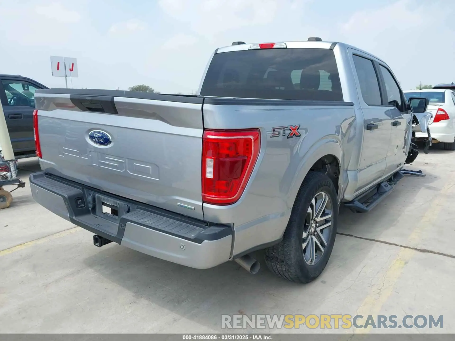 4 fotografías del automóvil dañado 1FTEW1CP3NFA27197 FORD F-150 2022