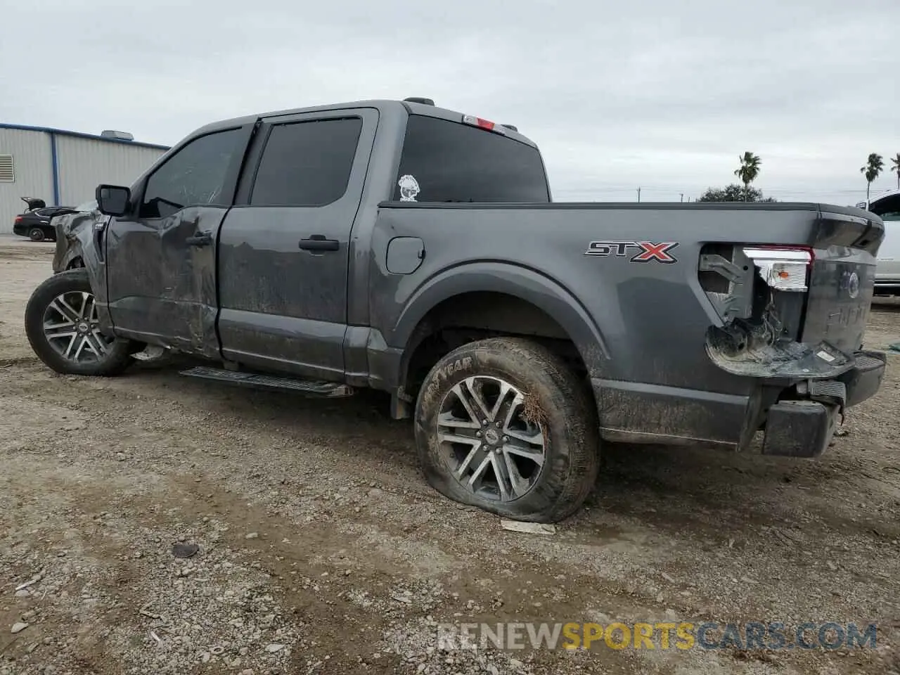 2 fotografías del automóvil dañado 1FTEW1CP3NKD59969 FORD F-150 2022