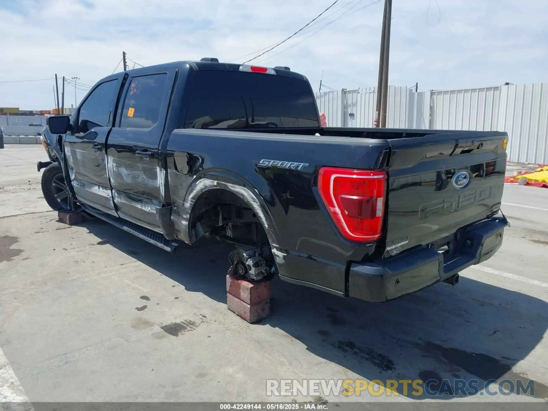 3 fotografías del automóvil dañado 1FTEW1CP6NKD23645 FORD F-150 2022