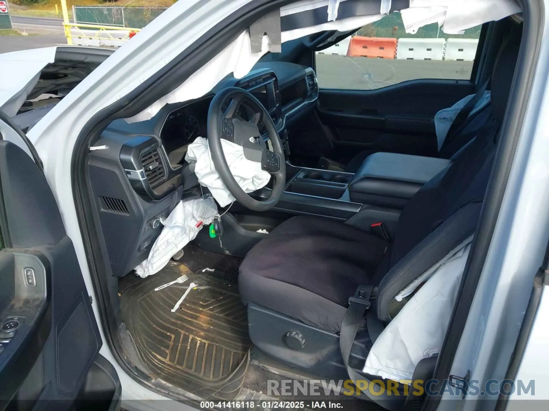 5 fotografías del automóvil dañado 1FTEW1CPXNKD77711 FORD F-150 2022