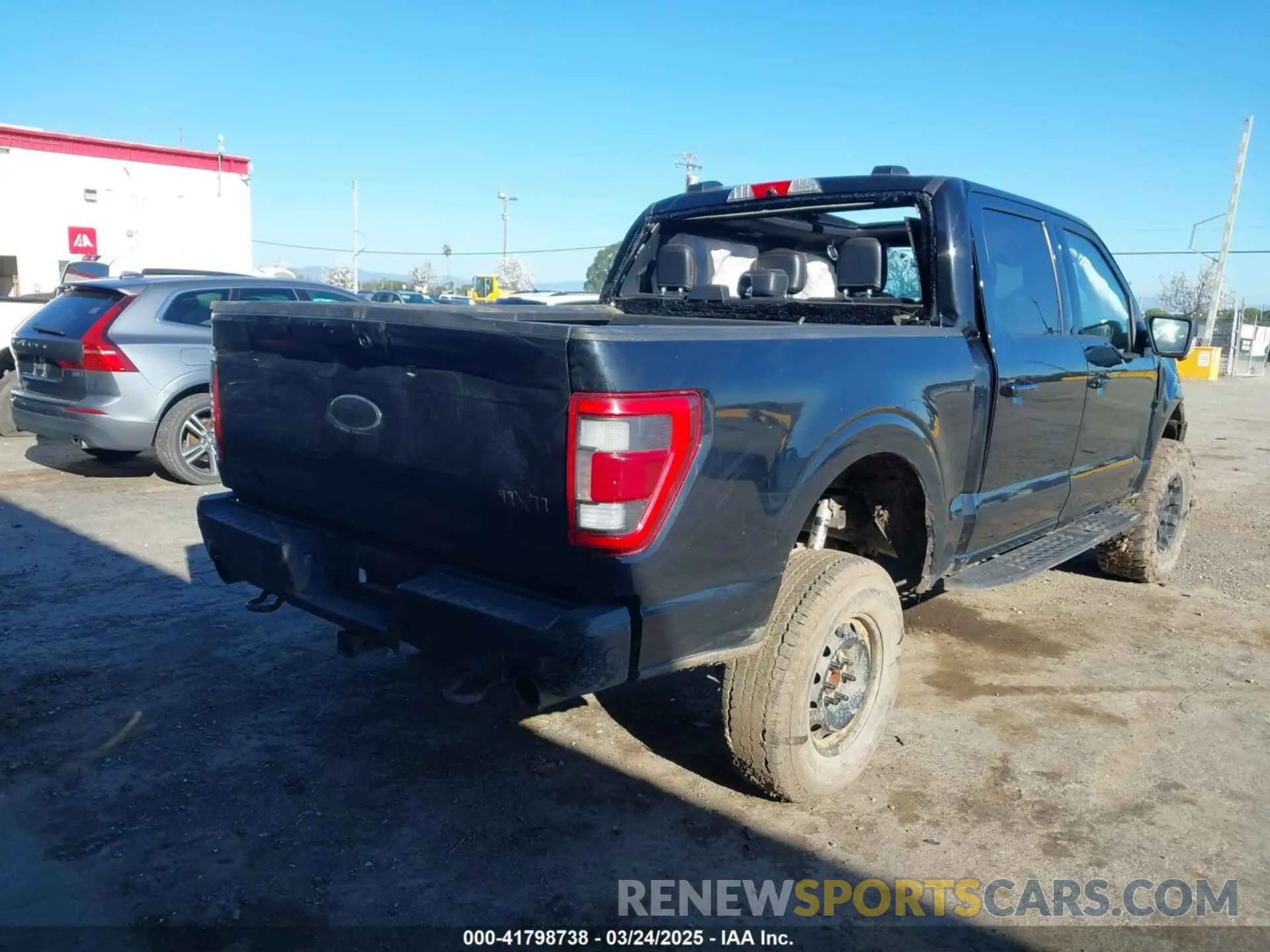 4 fotografías del automóvil dañado 1FTEW1E87NFA62430 FORD F-150 2022