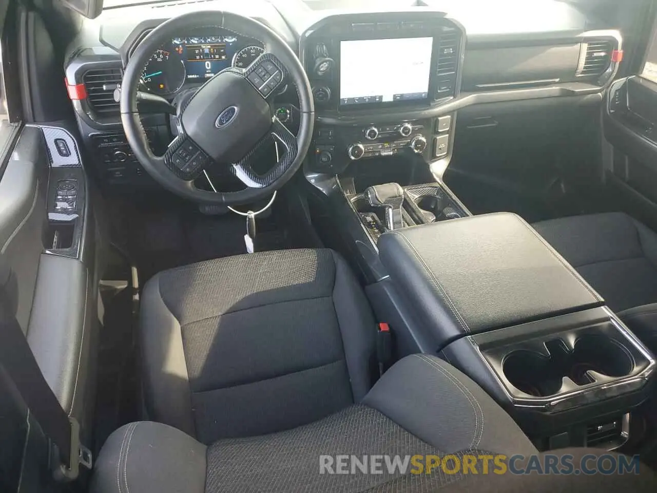 8 fotografías del automóvil dañado 1FTEW1EP1NFB82926 FORD F-150 2022